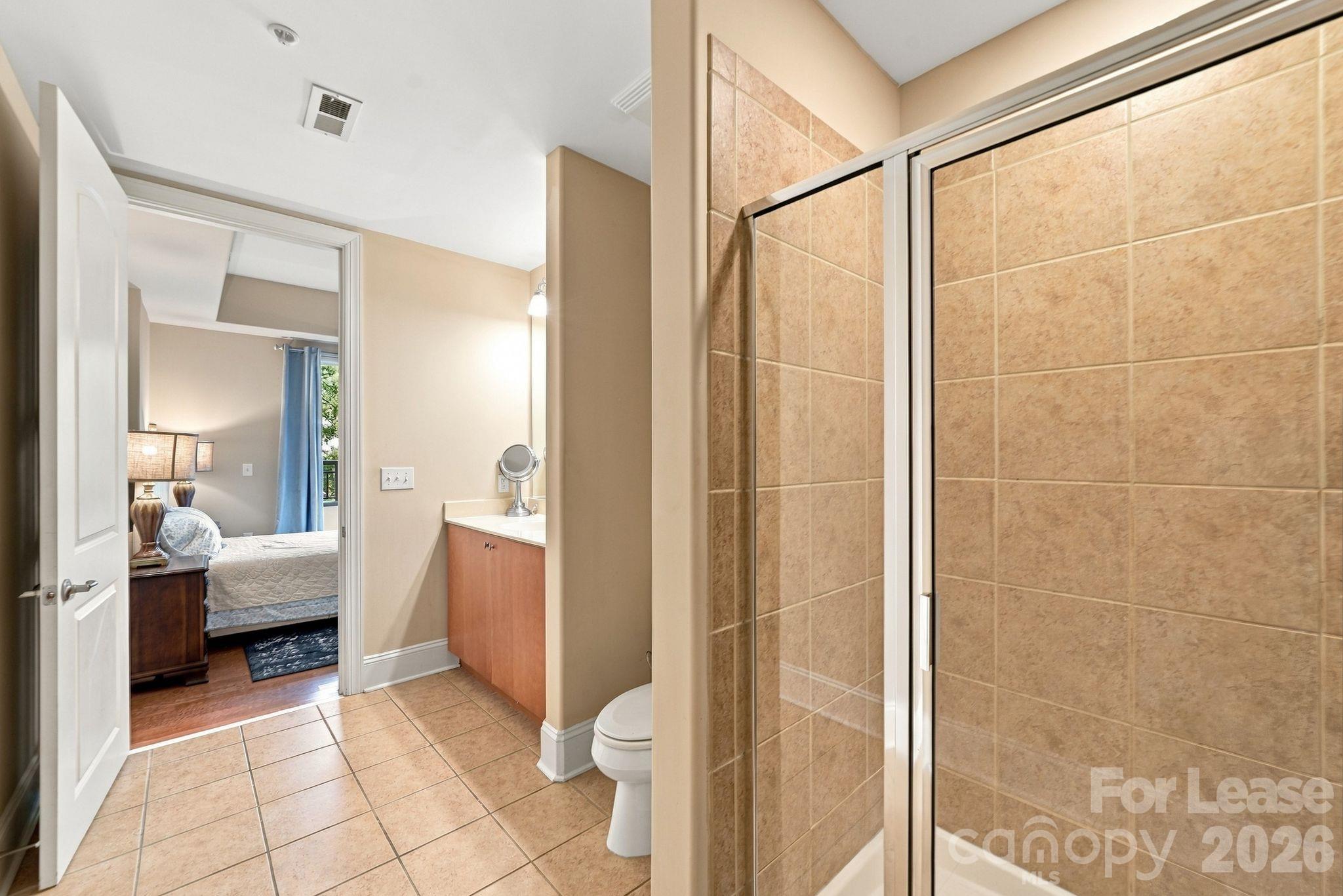 Condominium at 4625 Piedmont Row Drive, Charlotte, photo 21 of 34