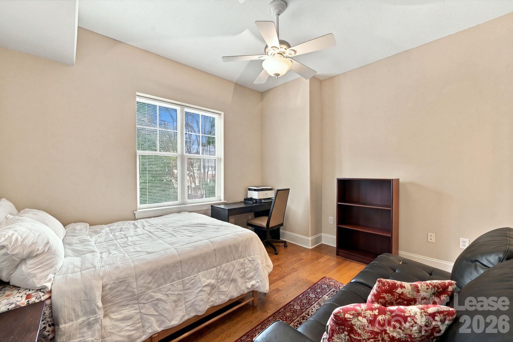 Condominium at 4625 Piedmont Row Drive, Charlotte, photo 22 of 34