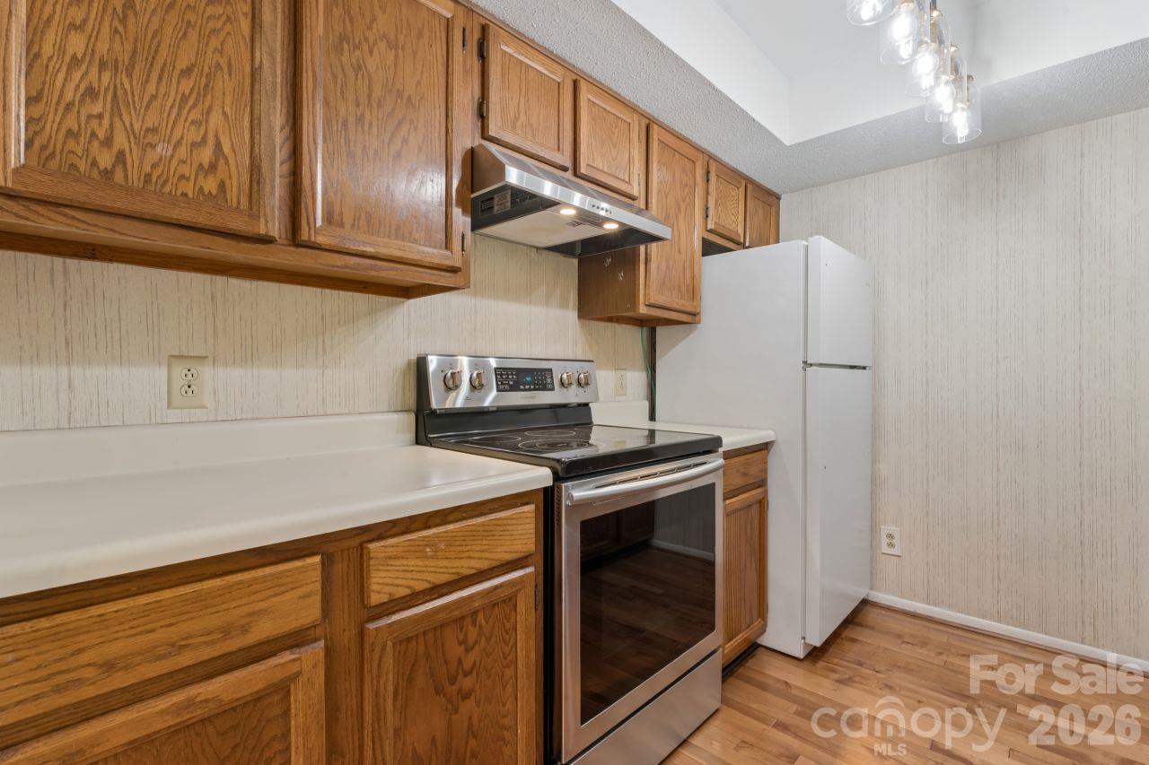 Kitchen - 8015 Cedar Glen Drive, Charlotte