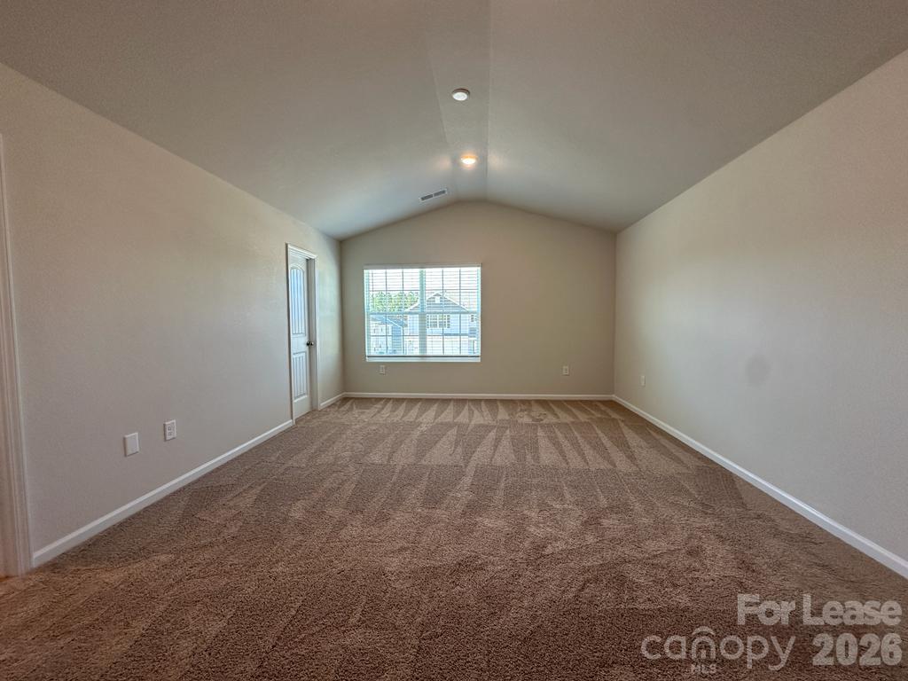 Single Family Residence at 3043 Crescent Lake Lane, Charlotte, photo 9 of 21