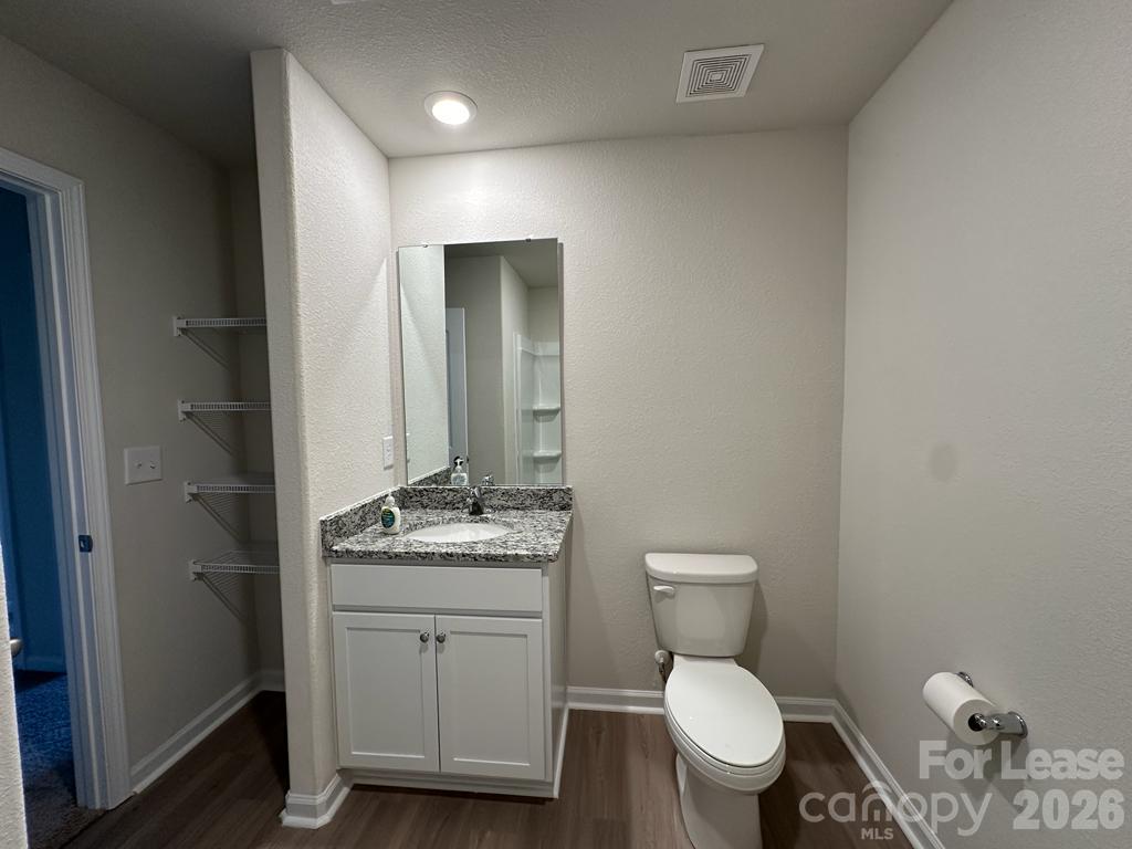 Single Family Residence at 3043 Crescent Lake Lane, Charlotte, photo 15 of 21