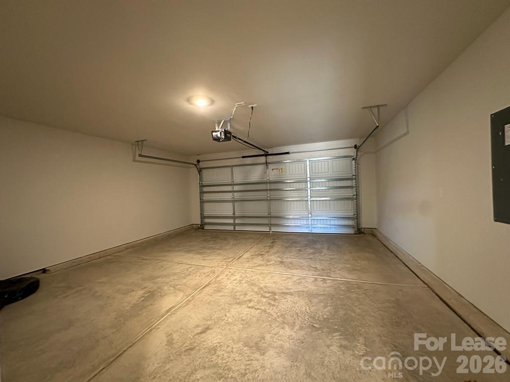 Single Family Residence at 3043 Crescent Lake Lane, Charlotte, photo 19 of 21