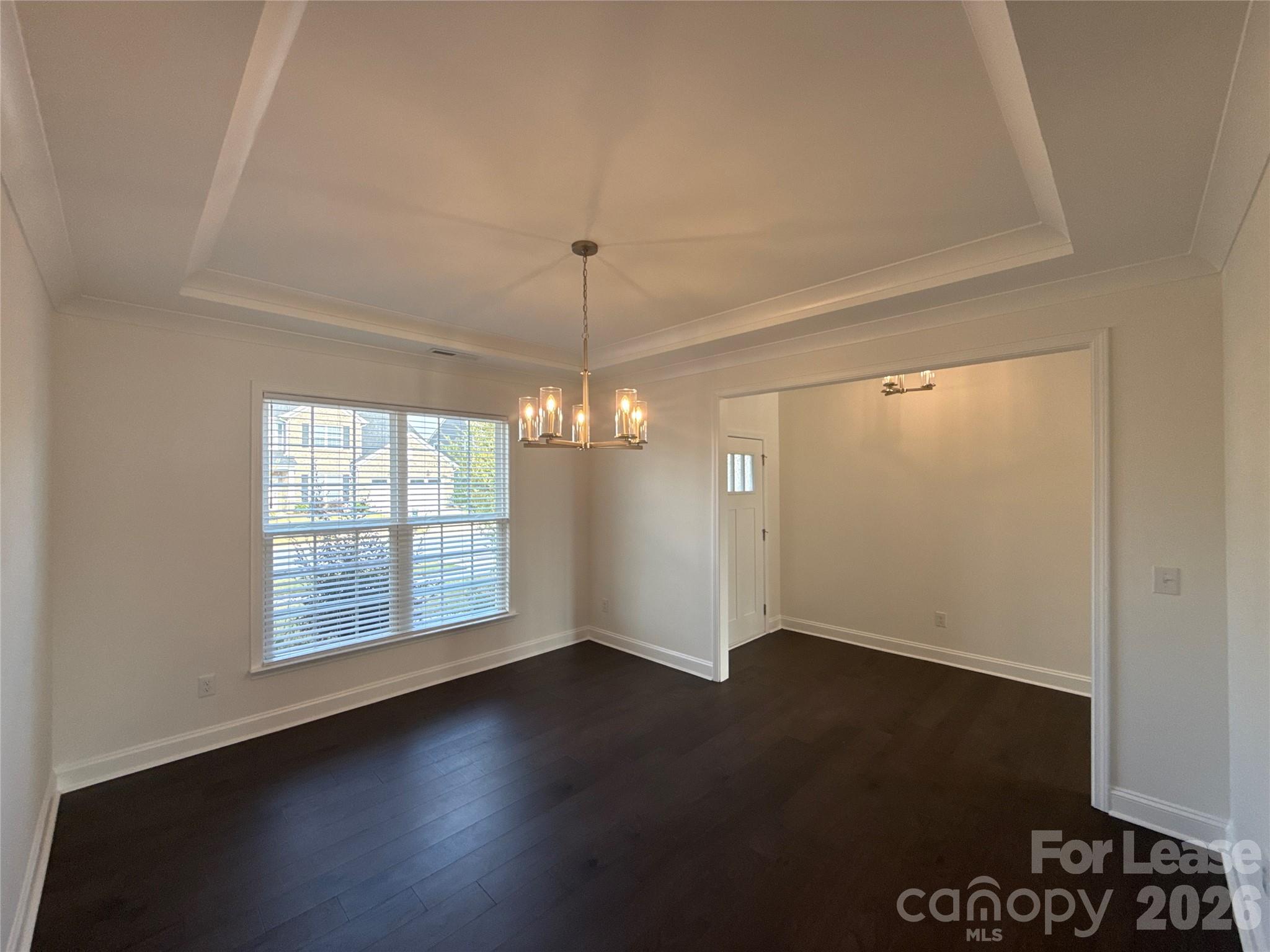 Single Family Residence at 13103 Petrel Place, Charlotte, photo 4 of 31