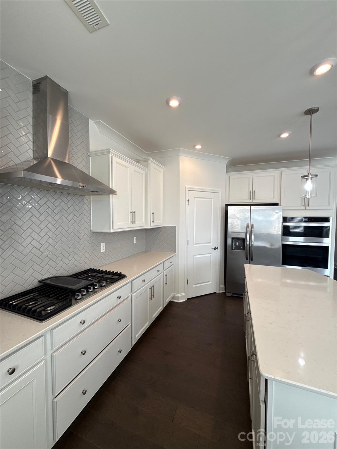 Single Family Residence at 13103 Petrel Place, Charlotte, photo 12 of 31