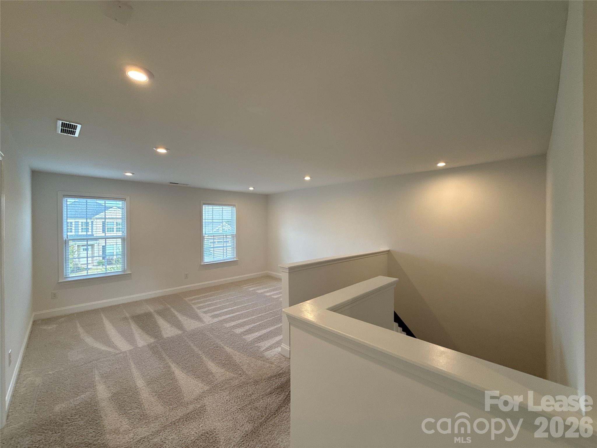 Single Family Residence at 13103 Petrel Place, Charlotte, photo 28 of 31