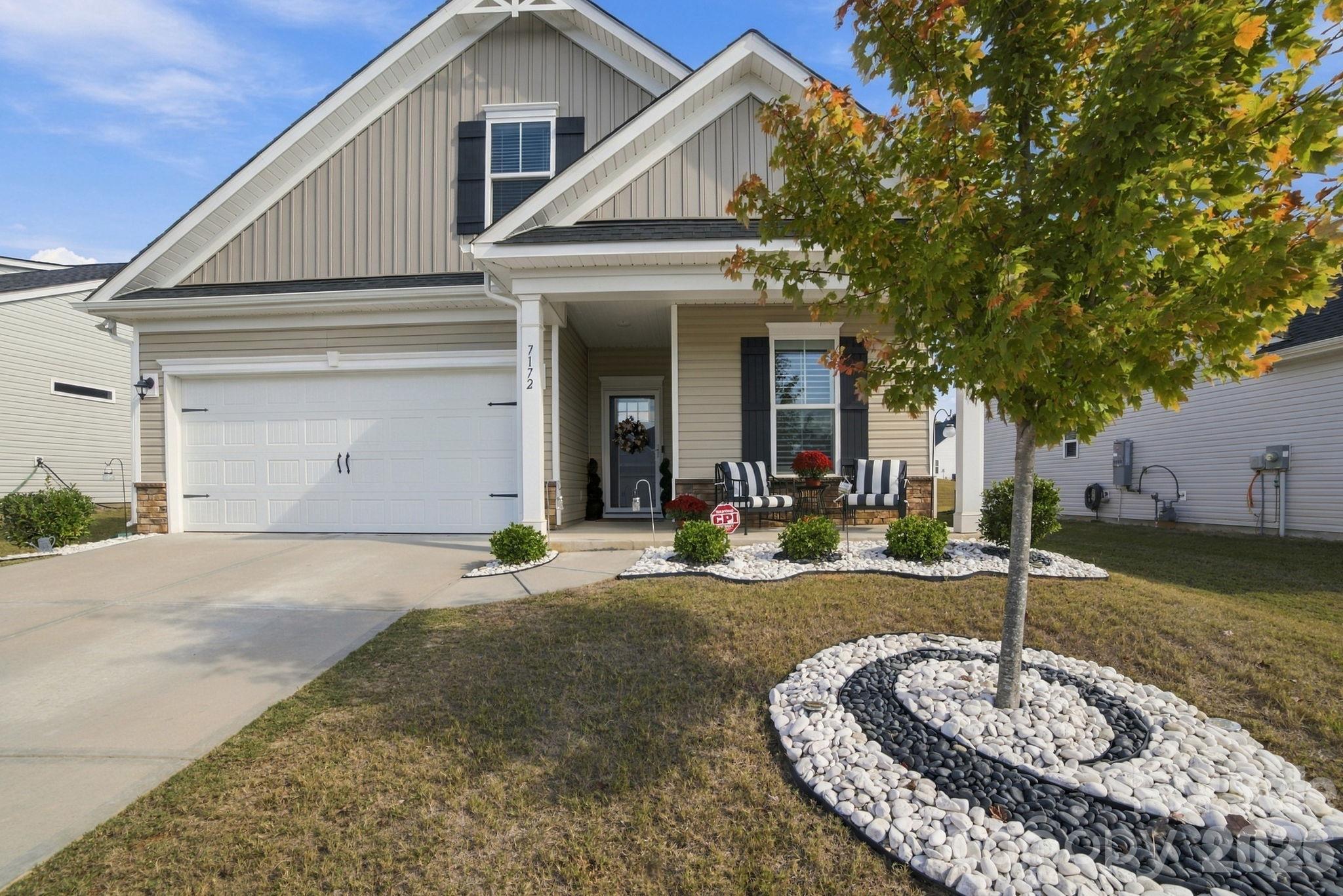 Single Family Residence at 7172 Indigo Way, Denver, photo 4 of 25