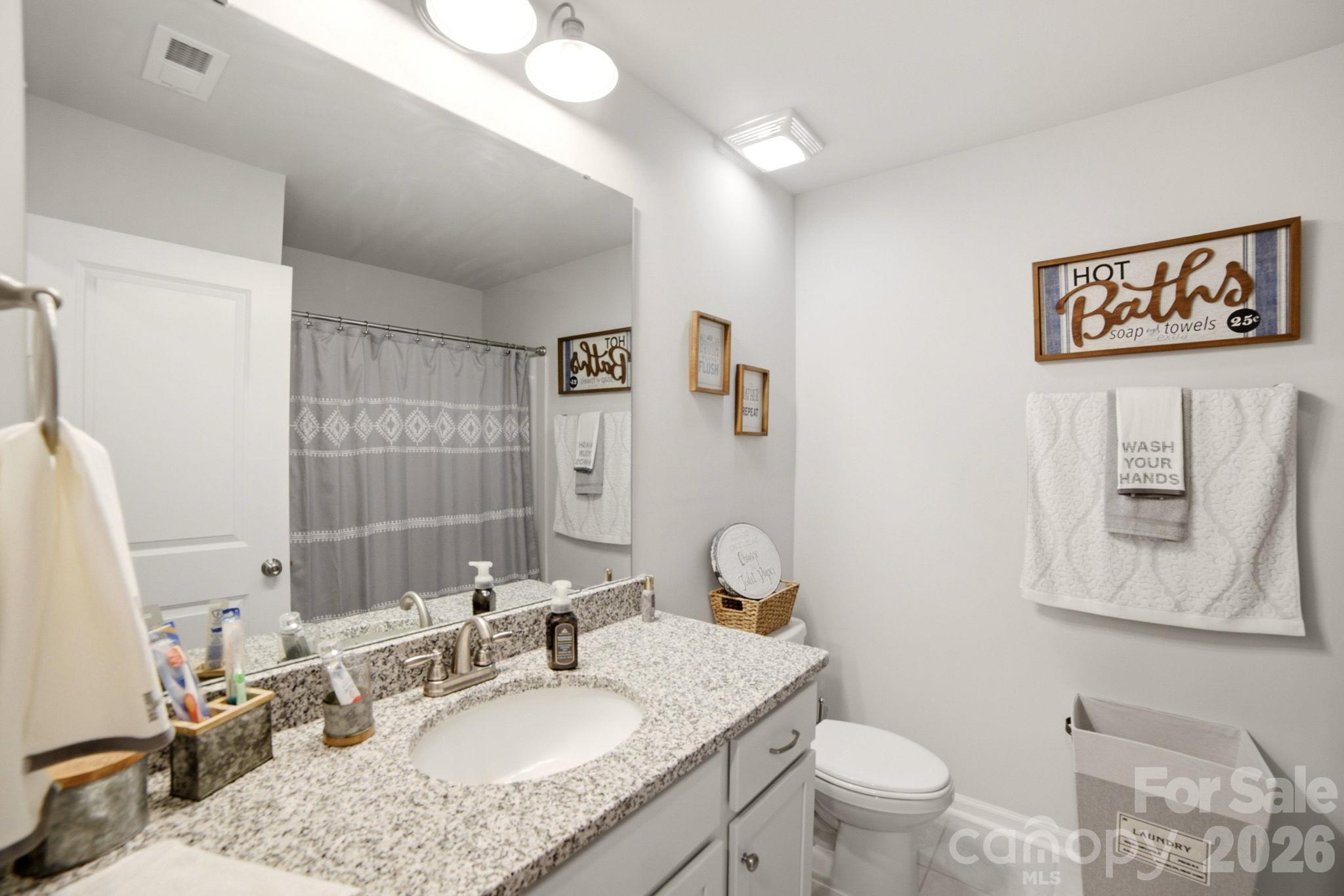 Single Family Residence at 7172 Indigo Way, Denver, photo 19 of 25