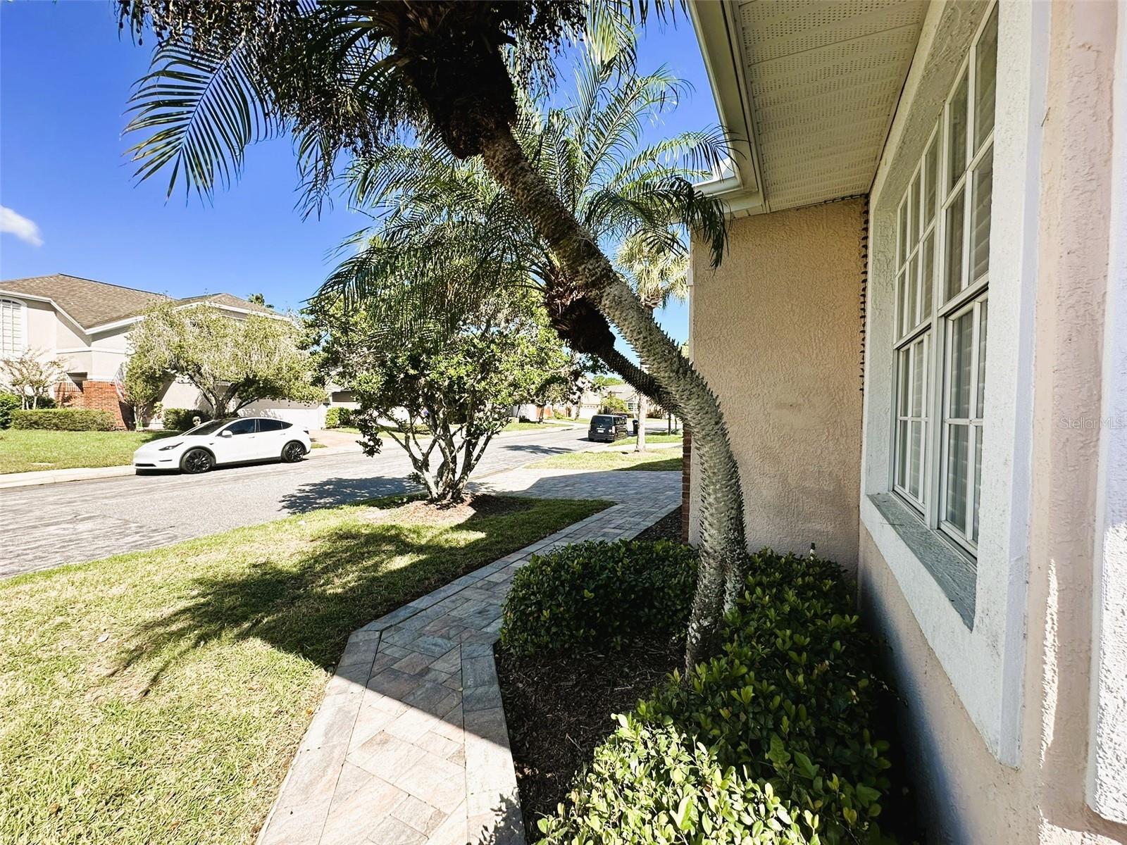Single Family Residence at 14342 TAMBOURINE DR, ORLANDO, photo 10 of 78