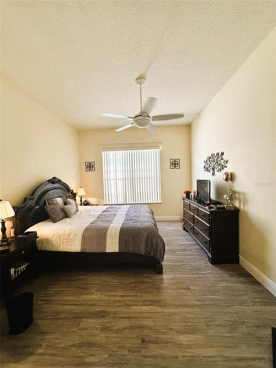 Single Family Residence at 14342 TAMBOURINE DR, ORLANDO, photo 20 of 78