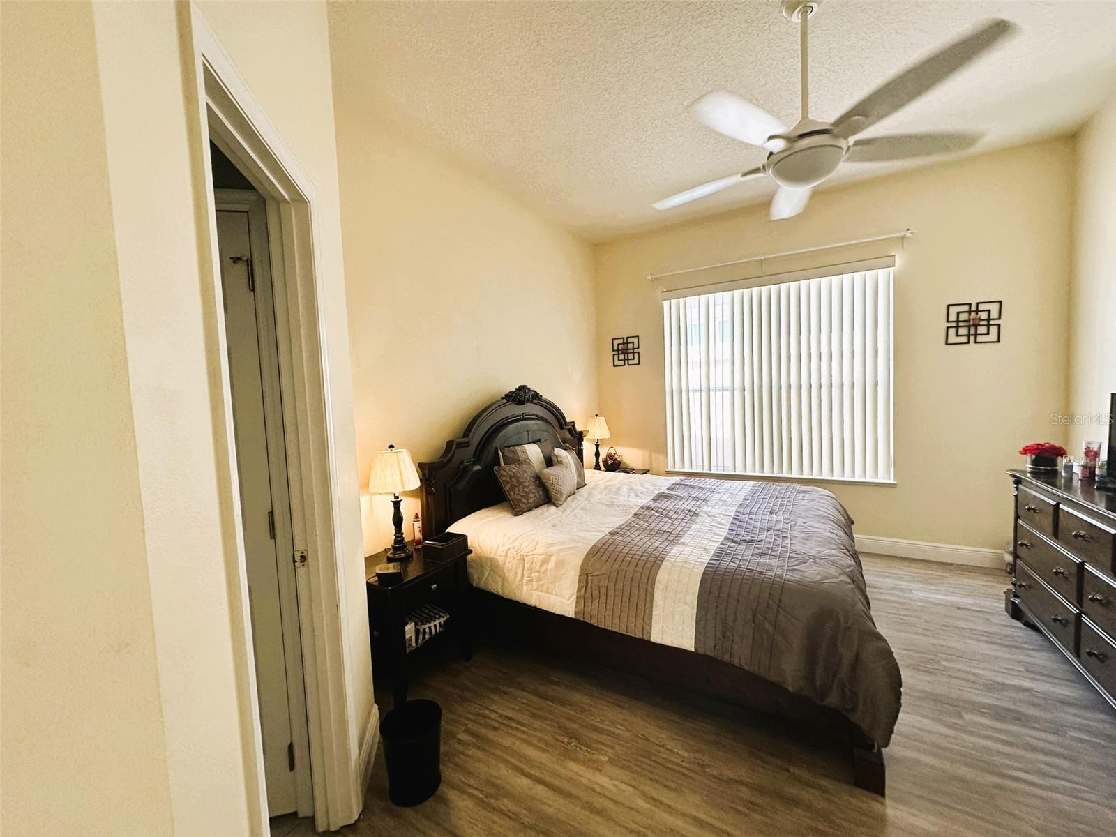 Single Family Residence at 14342 TAMBOURINE DR, ORLANDO, photo 21 of 78