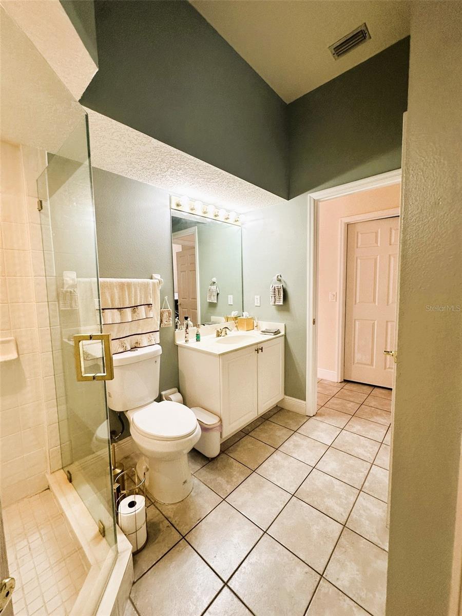 Single Family Residence at 14342 TAMBOURINE DR, ORLANDO, photo 23 of 78