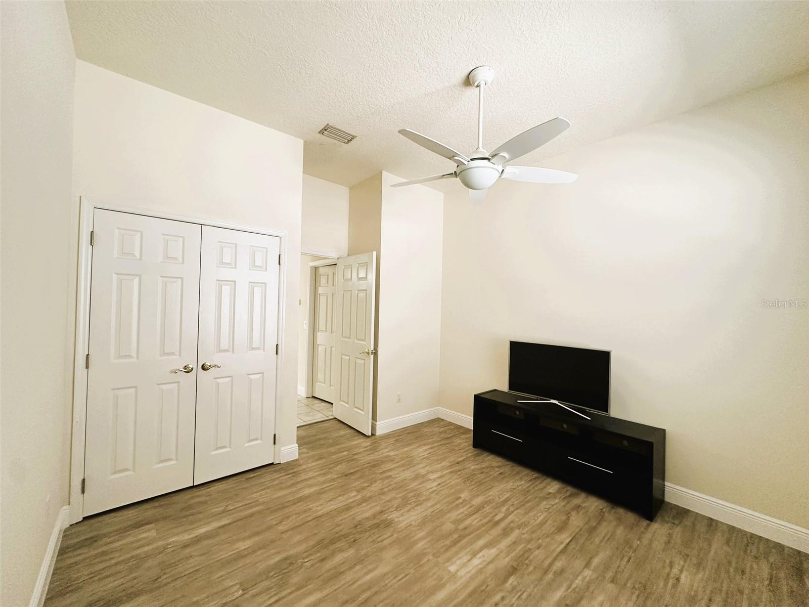 Single Family Residence at 14342 TAMBOURINE DR, ORLANDO, photo 42 of 78
