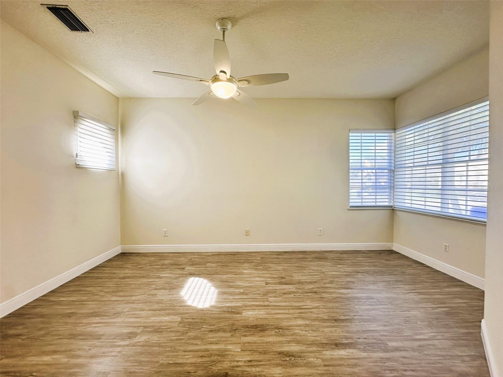 Single Family Residence at 14342 TAMBOURINE DR, ORLANDO, photo 59 of 78