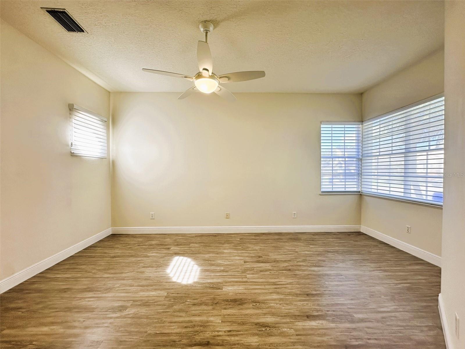Single Family Residence at 14342 TAMBOURINE DR, ORLANDO, photo 60 of 78