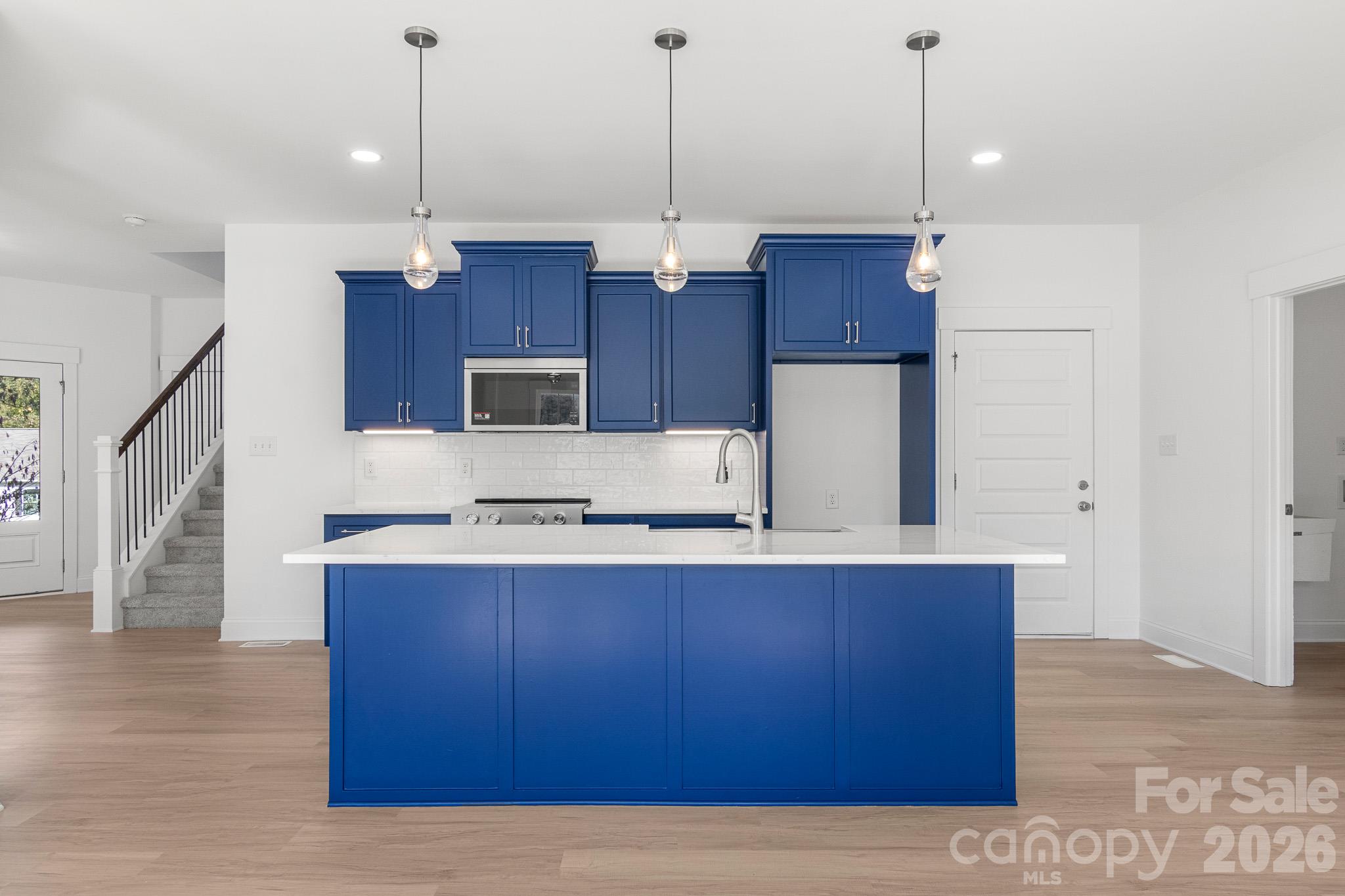 Single Family Residence at 6724 Stoneglen Drive, Denver, photo 14 of 48