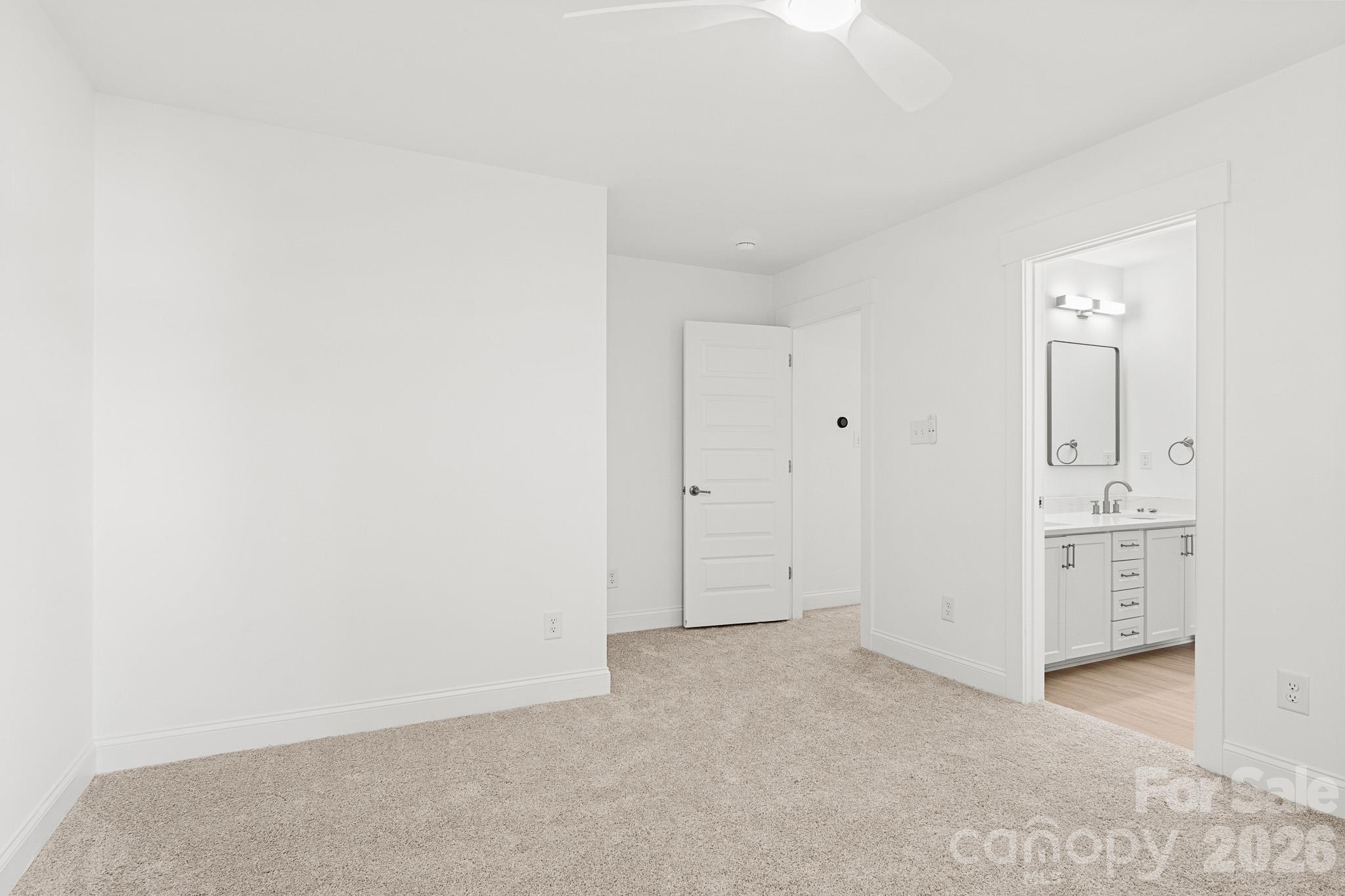 Single Family Residence at 6724 Stoneglen Drive, Denver, photo 34 of 48