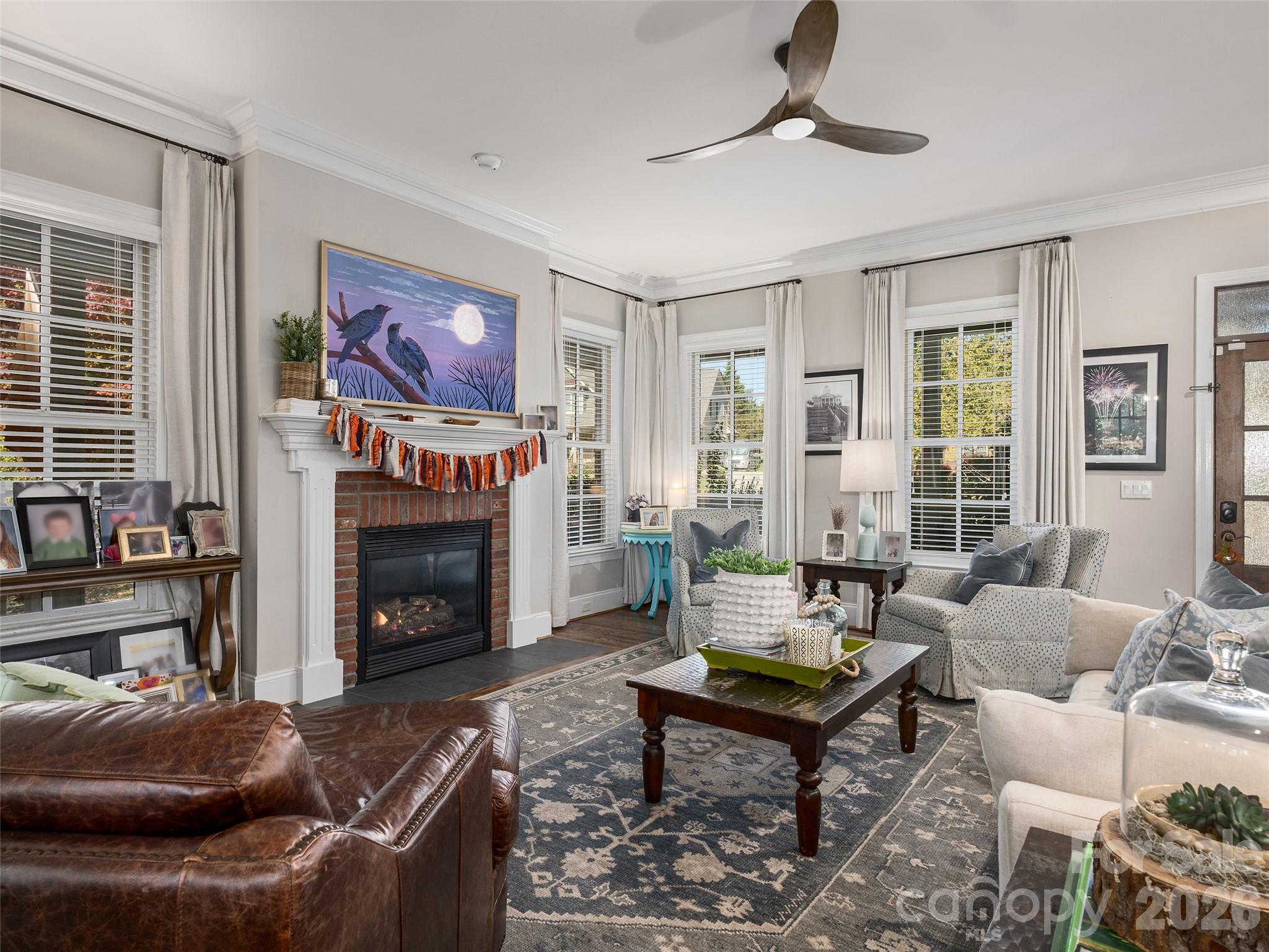 Living Room with fireplace - 133 Lakeway Drive, Mills River