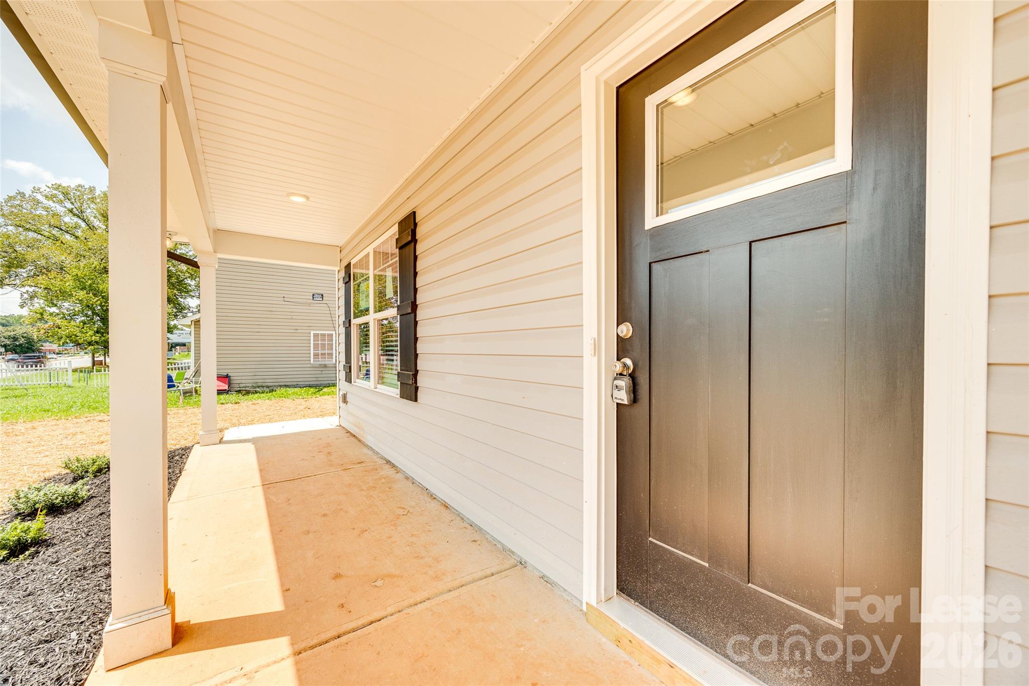 Single Family Residence at 2336 West Boulevard, Charlotte, photo 3 of 17