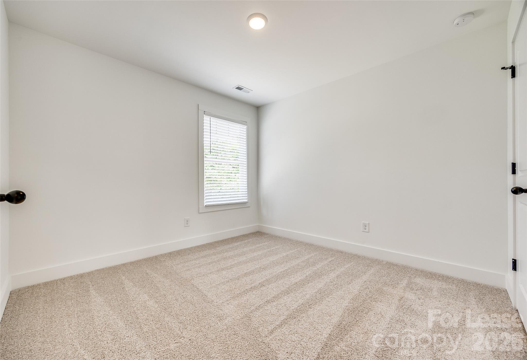 Single Family Residence at 2336 West Boulevard, Charlotte, photo 10 of 17
