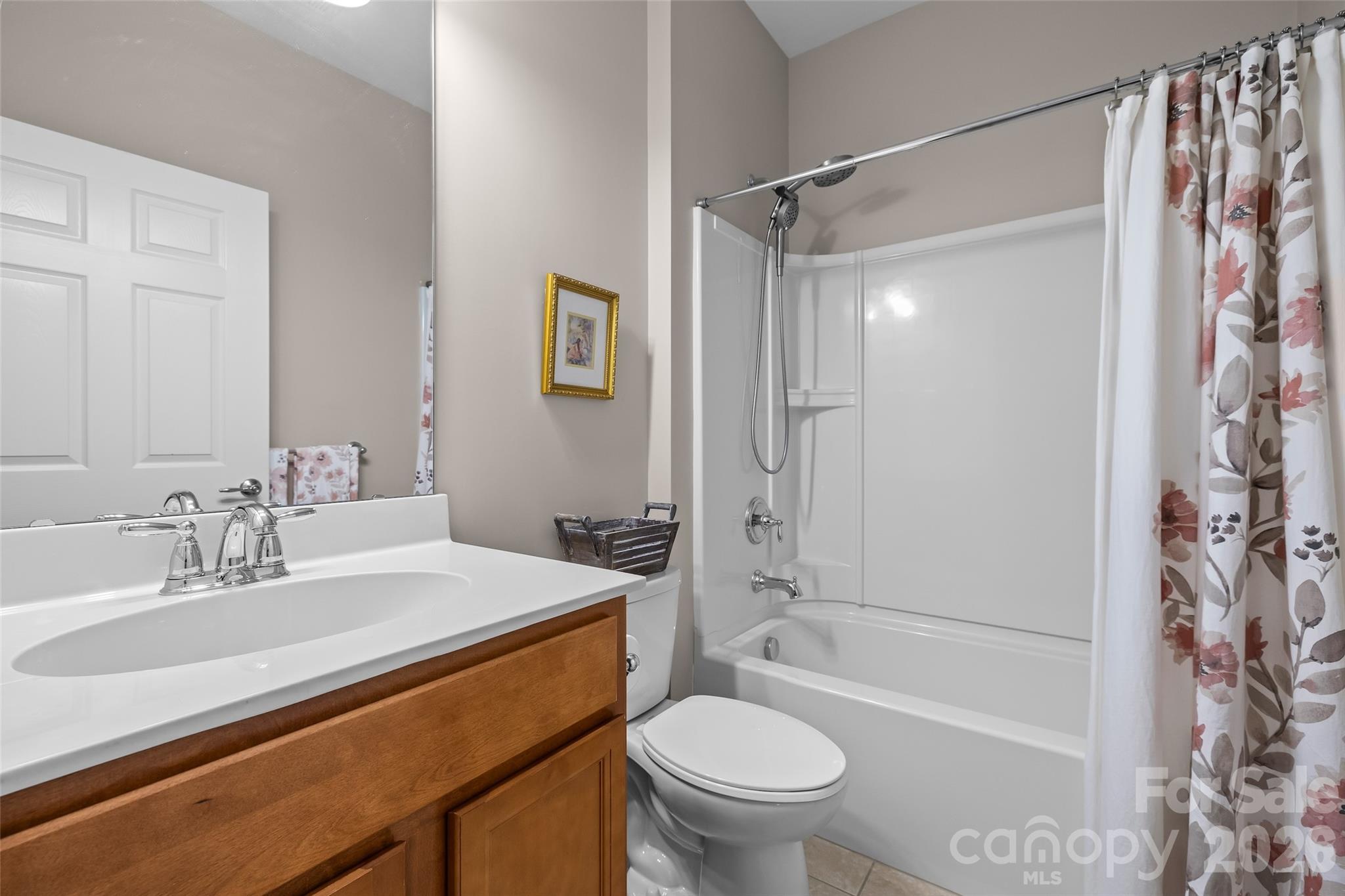 Single Family Residence at 7406 Carolina Jessamine Court, Indian Land, photo 17 of 39