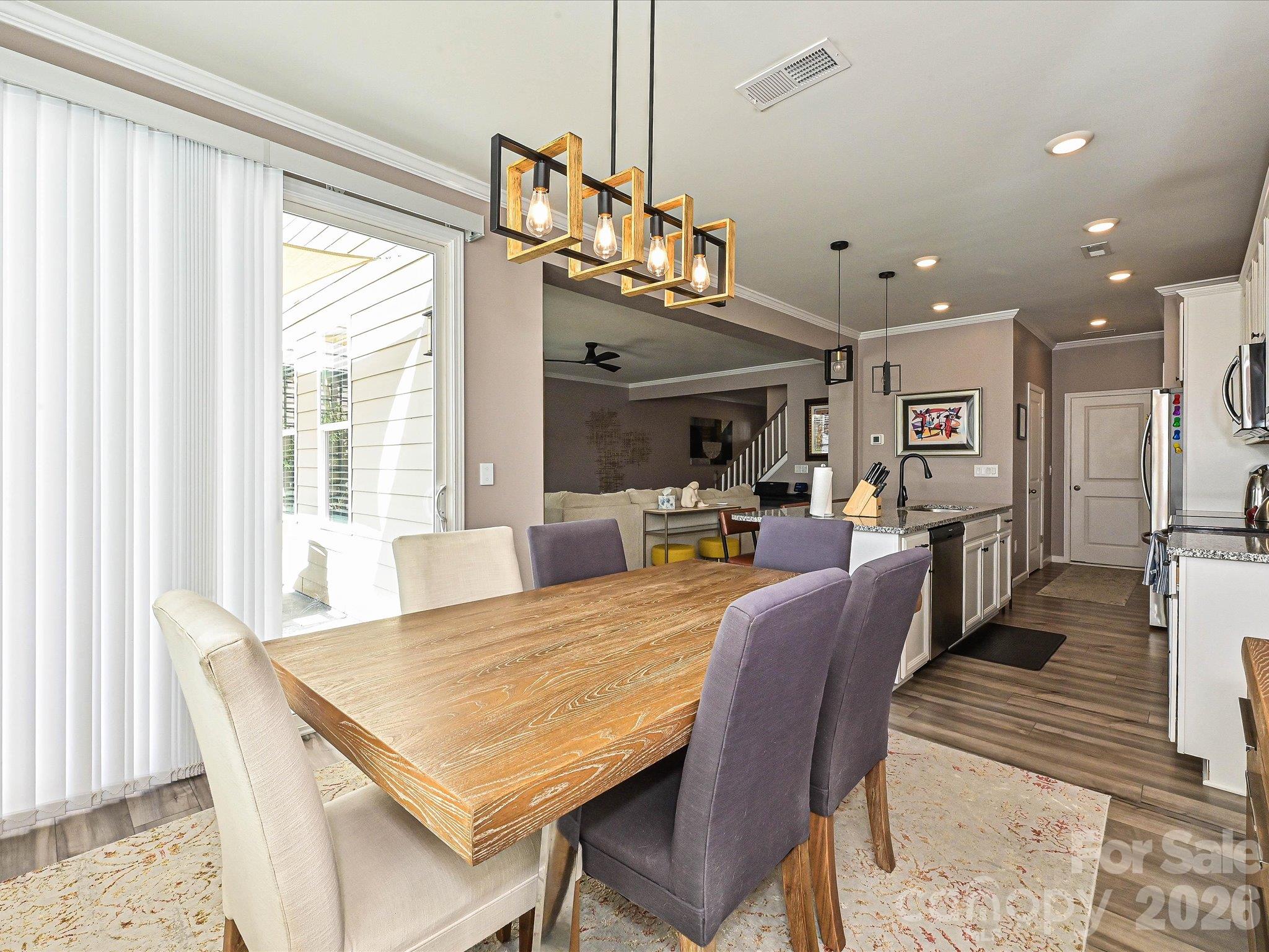 Townhouse at 8131 Merryvale Lane, Charlotte, photo 12 of 35