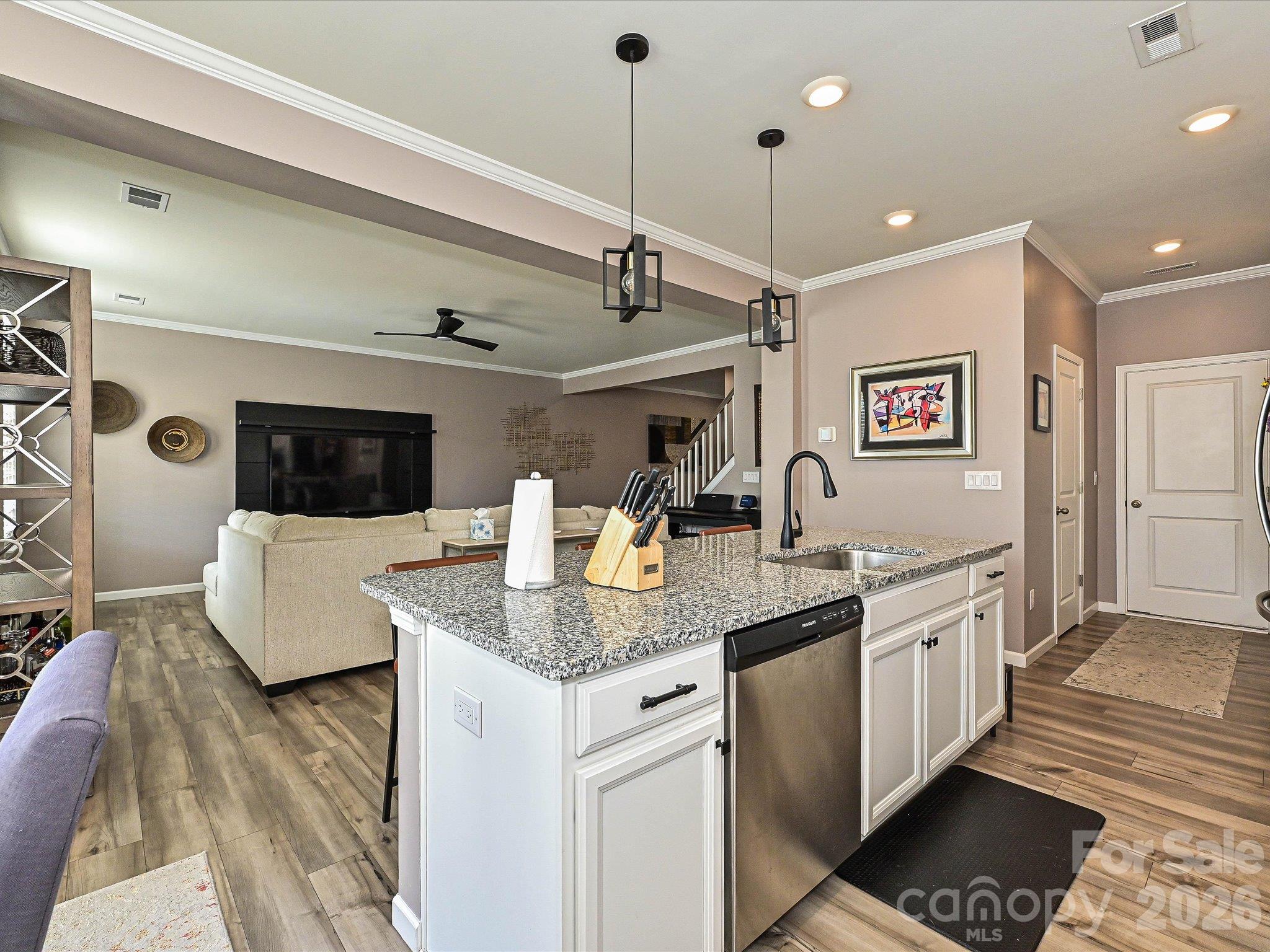Townhouse at 8131 Merryvale Lane, Charlotte, photo 13 of 35