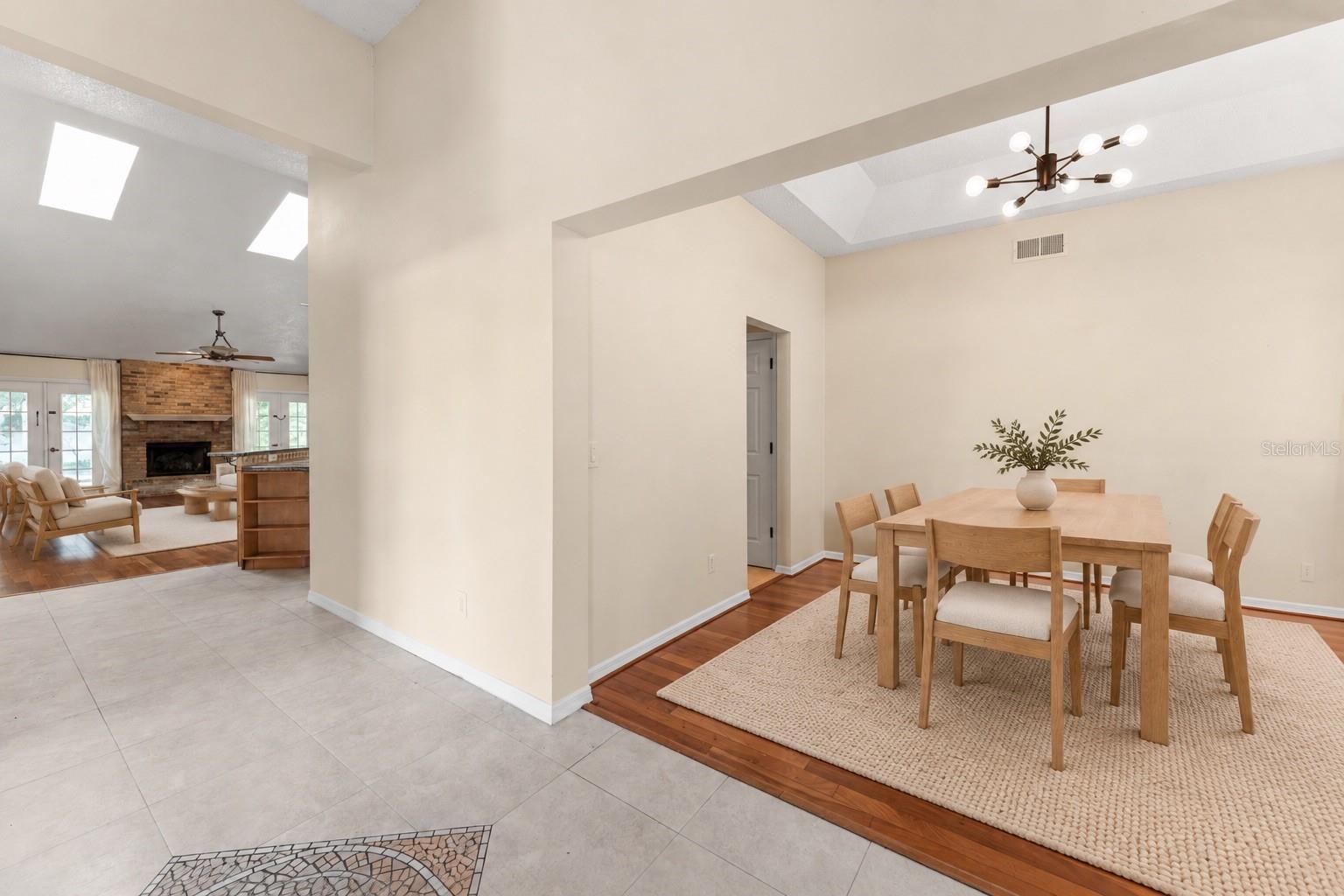 Single Family Residence at 2906 PEMBRIDGE ST, KISSIMMEE, photo 10 of 43