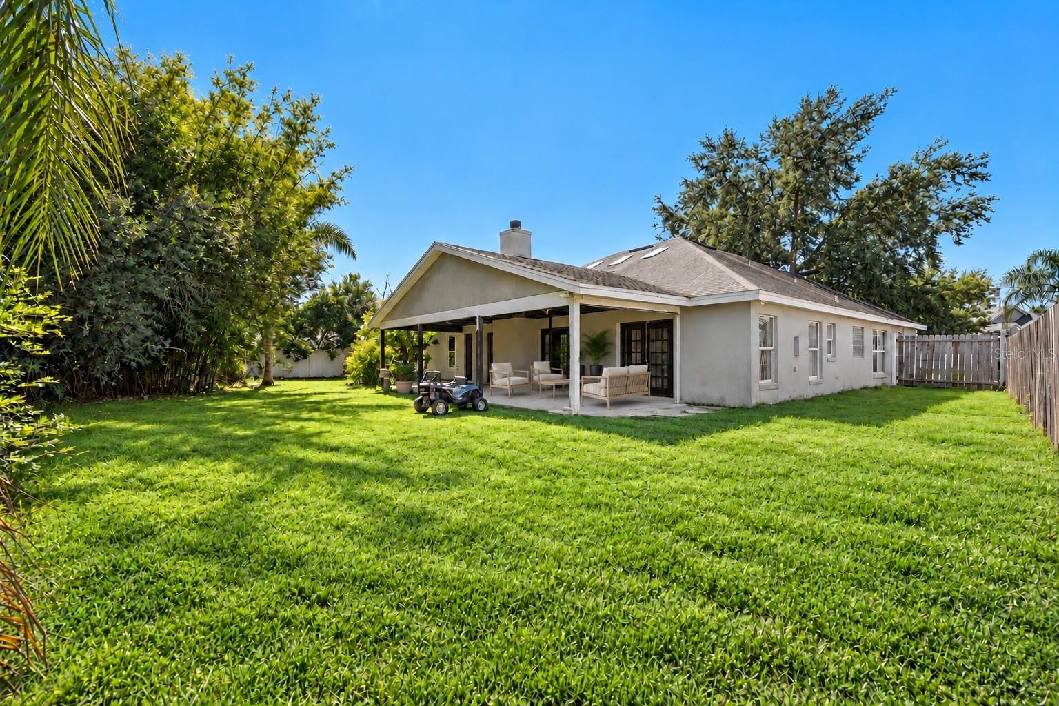 Single Family Residence at 2906 PEMBRIDGE ST, KISSIMMEE, photo 34 of 43