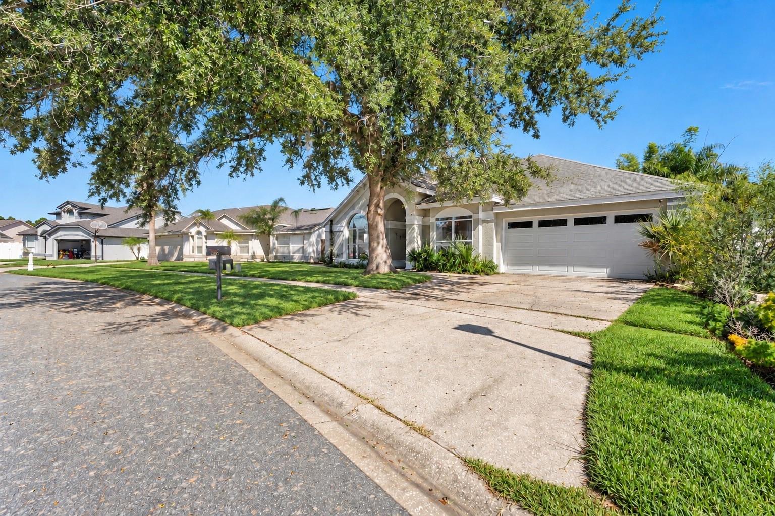 Single Family Residence at 2906 PEMBRIDGE ST, KISSIMMEE, photo 36 of 43