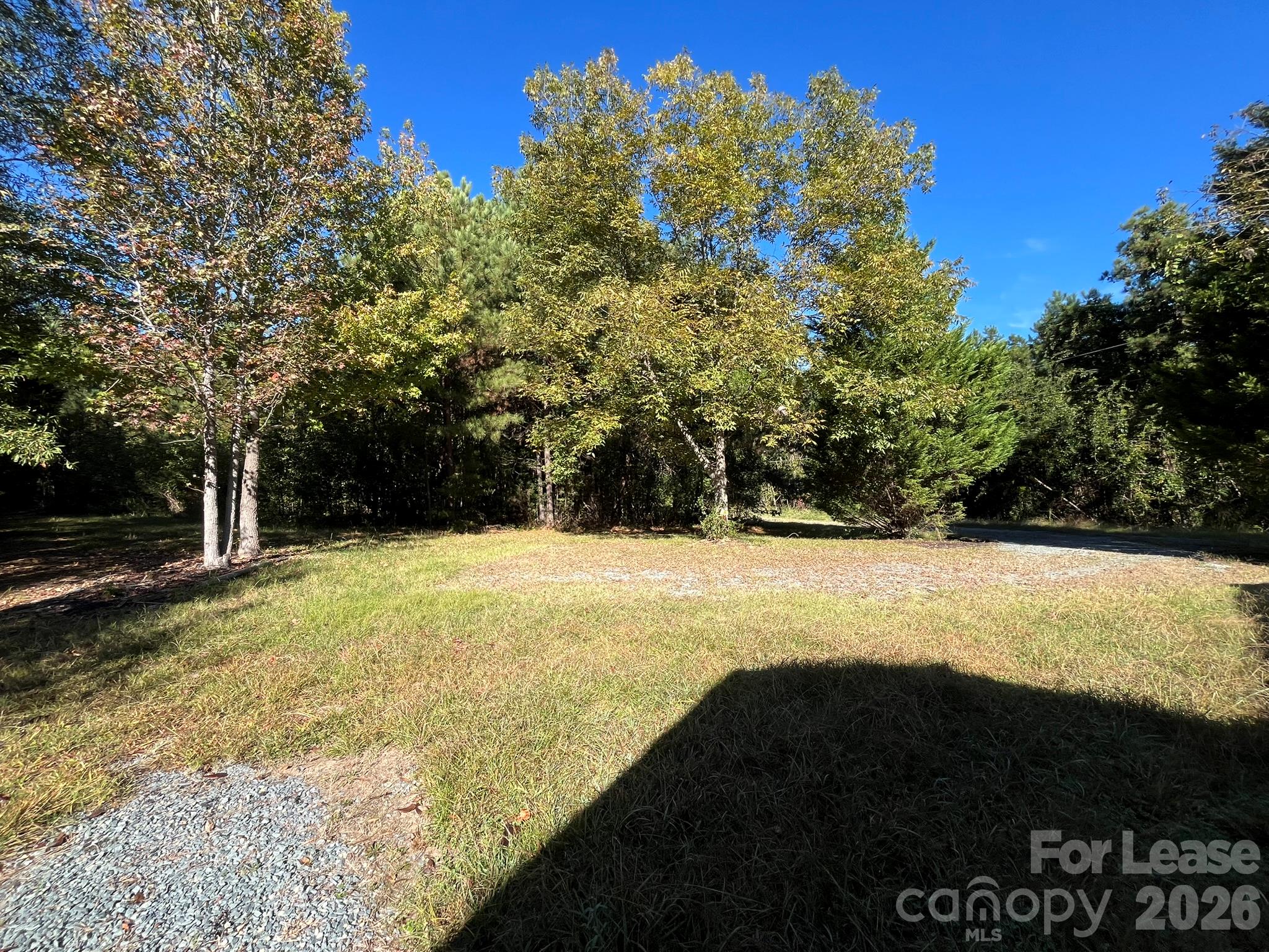 Single Family Residence at 3008 Fincher Road, Matthews, photo 4 of 36
