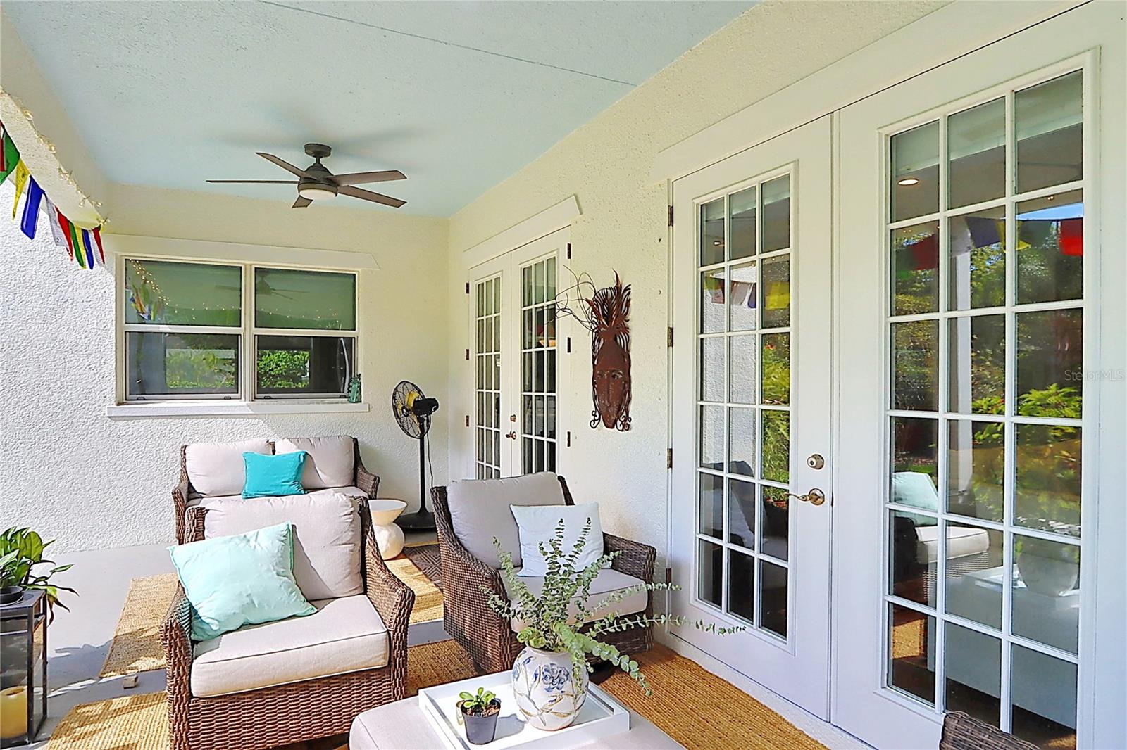 Single Family Residence at 3106 W WYOMING AVE, TAMPA, photo 18 of 40