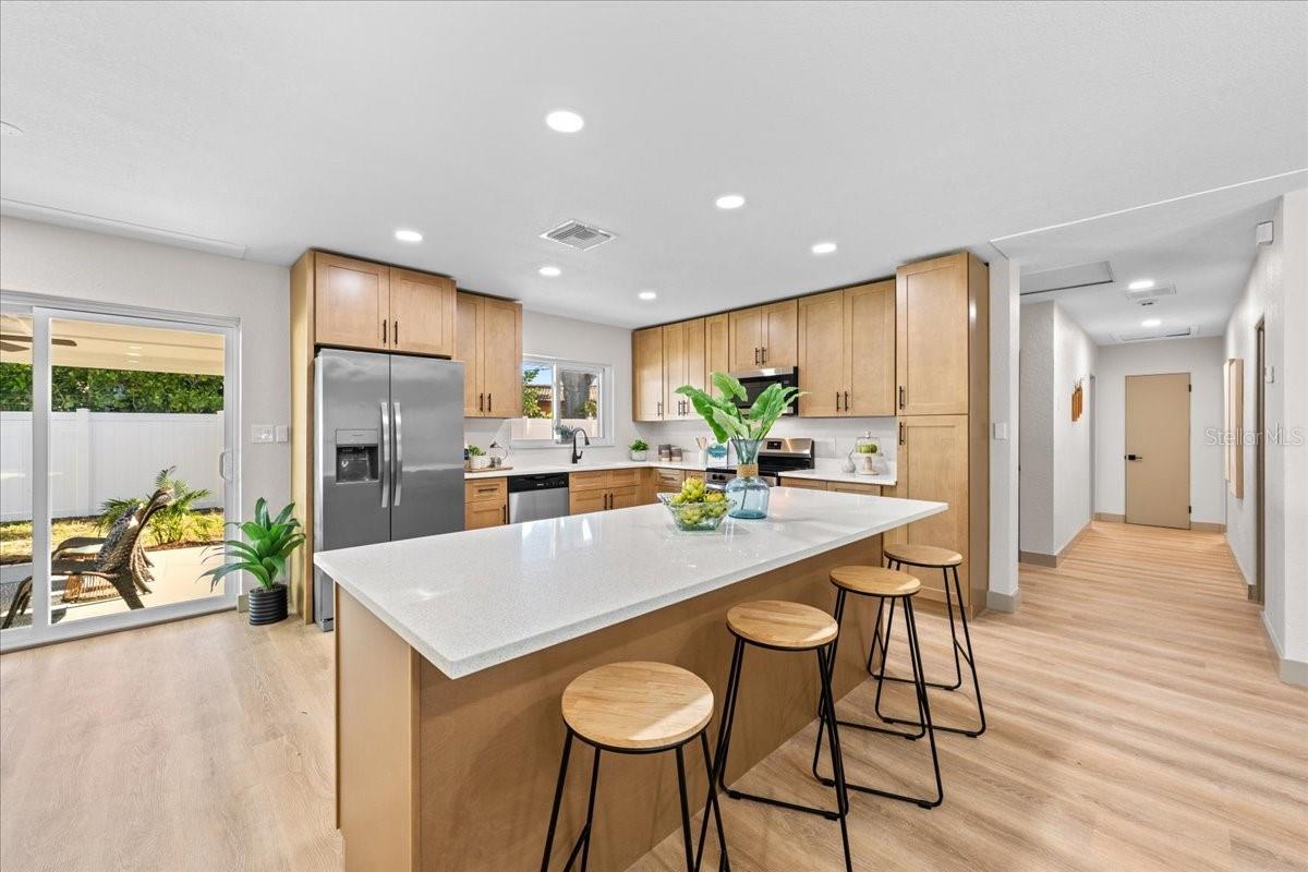 Single Family Residence at 213 PARK ST N, ST PETERSBURG, photo 15 of 69