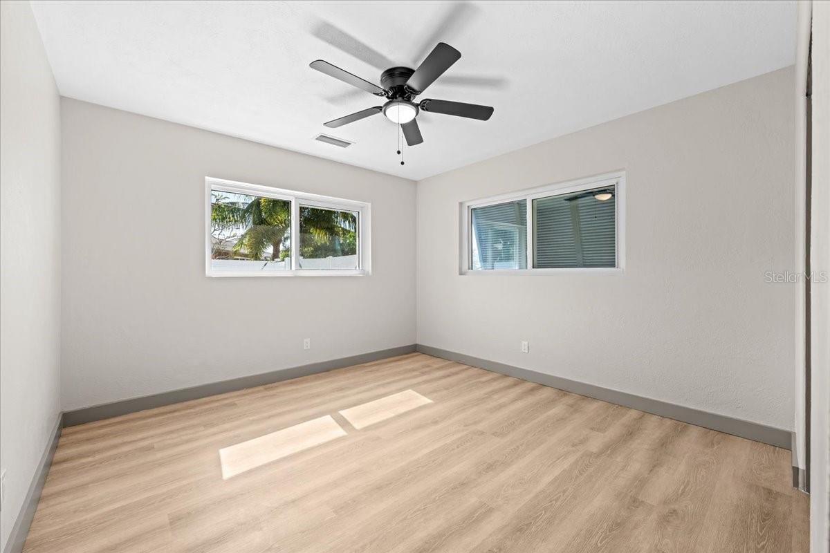 Single Family Residence at 213 PARK ST N, ST PETERSBURG, photo 39 of 69