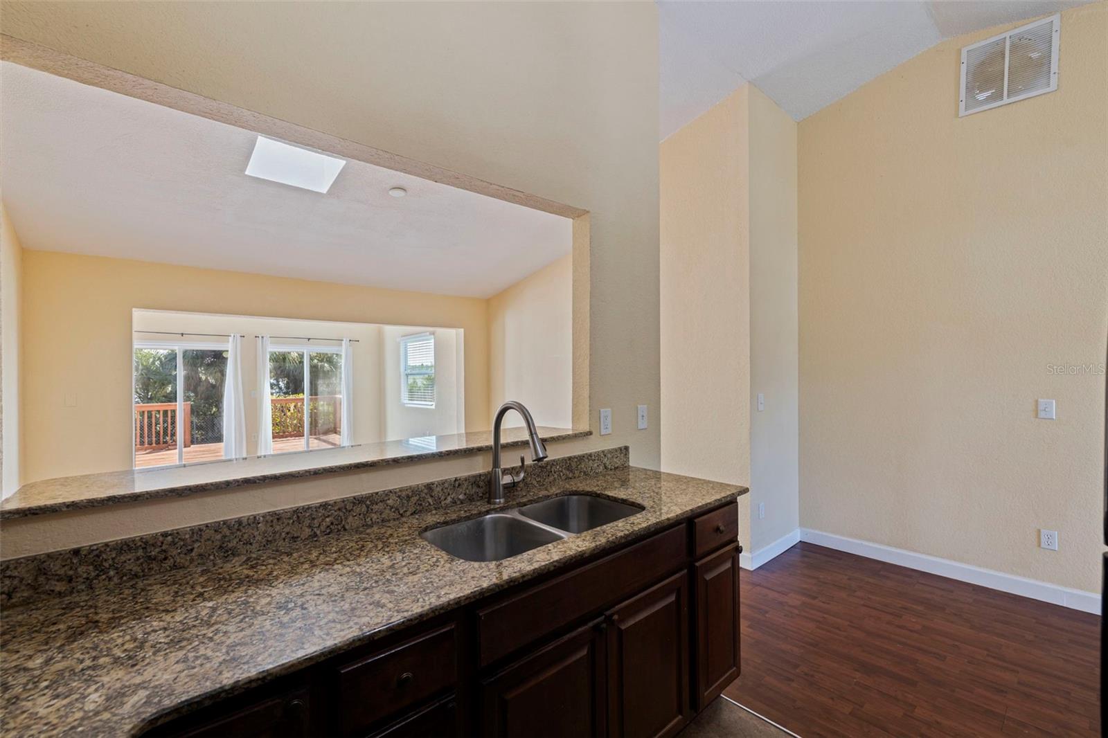 Single Family Residence at 1065 28TH AVE S, ST PETERSBURG, photo 18 of 51