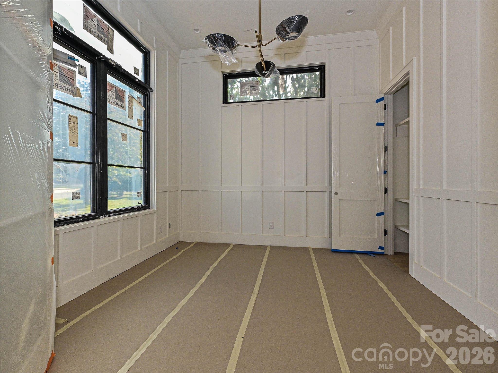 Single Family Residence at 500 Melbourne Court, Charlotte, photo 3 of 36