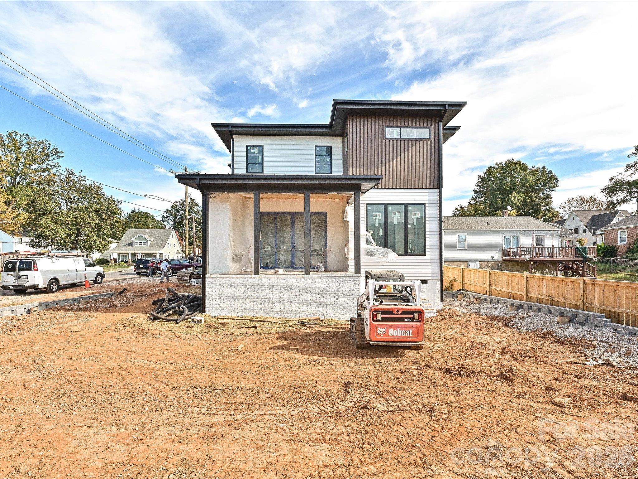 Single Family Residence at 500 Melbourne Court, Charlotte, photo 35 of 36