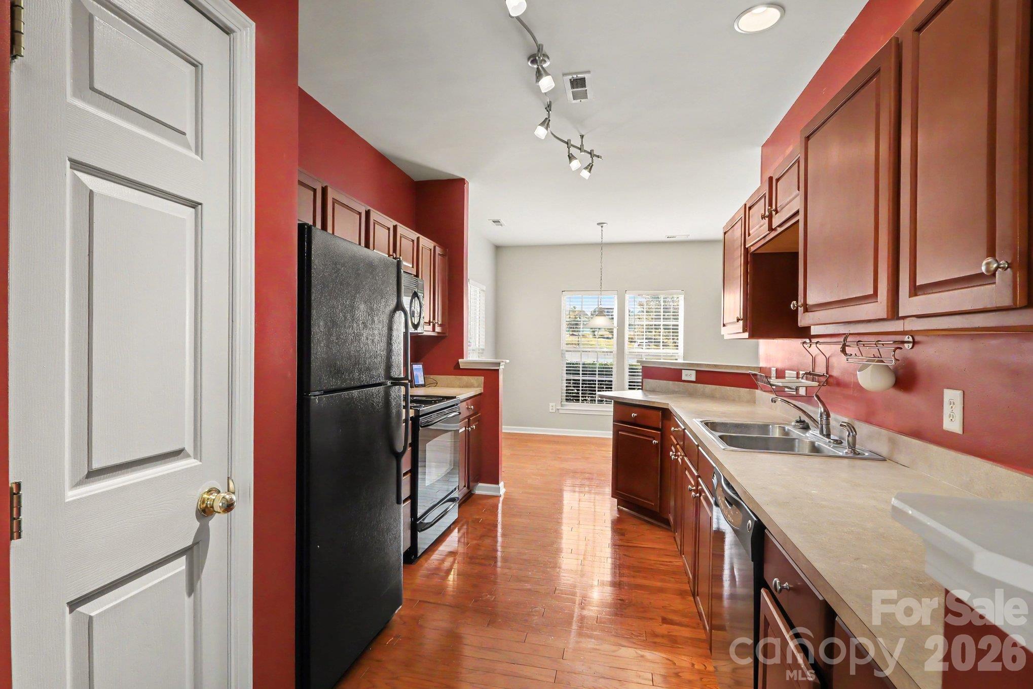 Townhouse at 4209 Coulter Crossing, Charlotte, photo 7 of 22