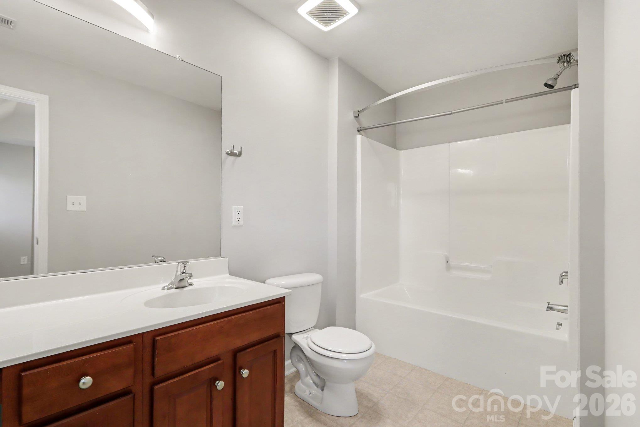 Townhouse at 4209 Coulter Crossing, Charlotte, photo 18 of 22