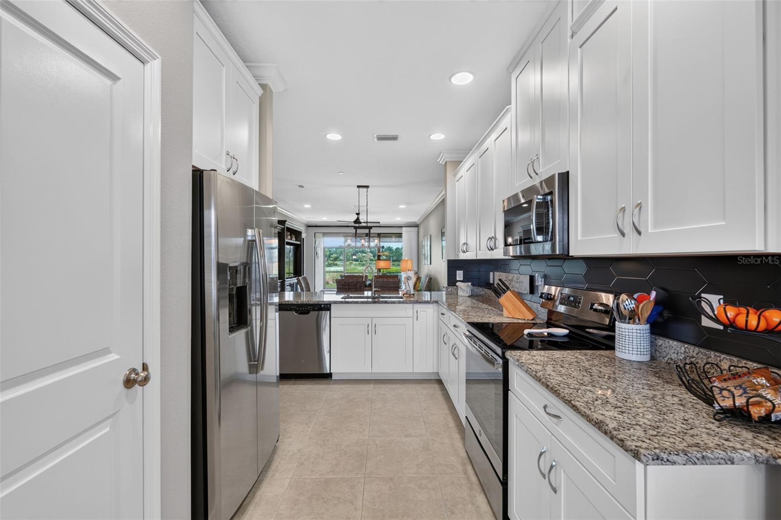 Condominium at 12660 SORRENTO WAY #103, BRADENTON, photo 14 of 57
