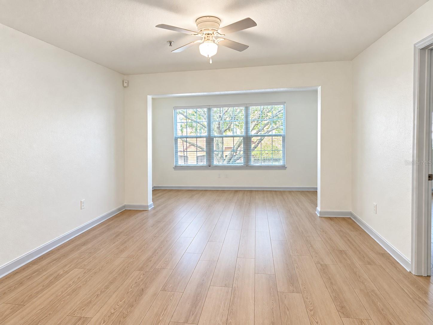 Condominium at 5471 VINELAND RD #7204, ORLANDO, photo 3 of 18
