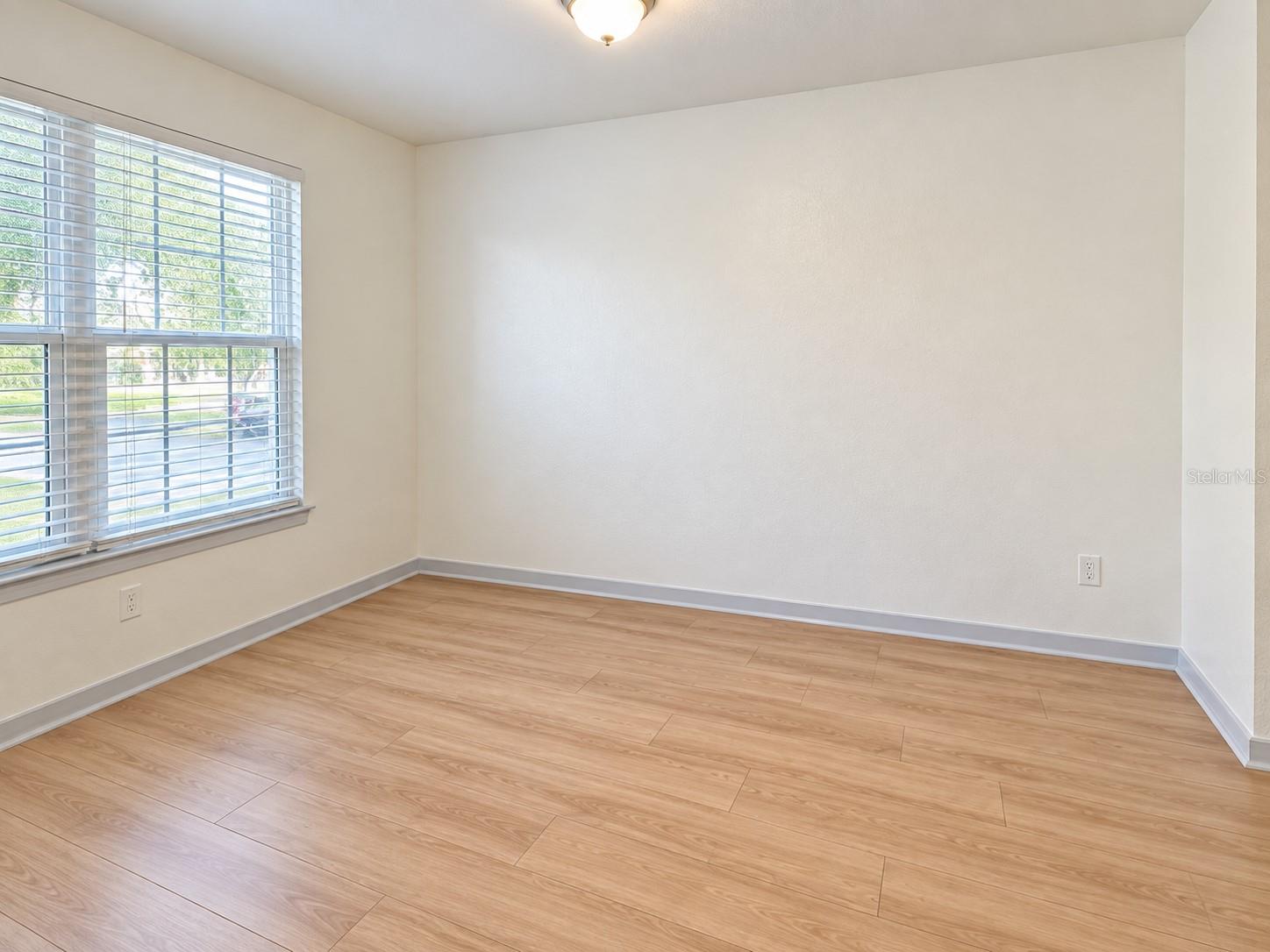Condominium at 5471 VINELAND RD #7204, ORLANDO, photo 4 of 18