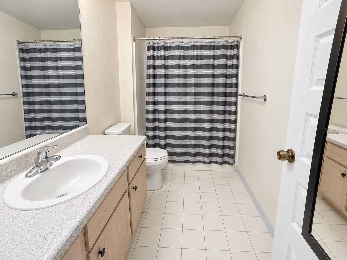 Condominium at 5471 VINELAND RD #7204, ORLANDO, photo 8 of 18