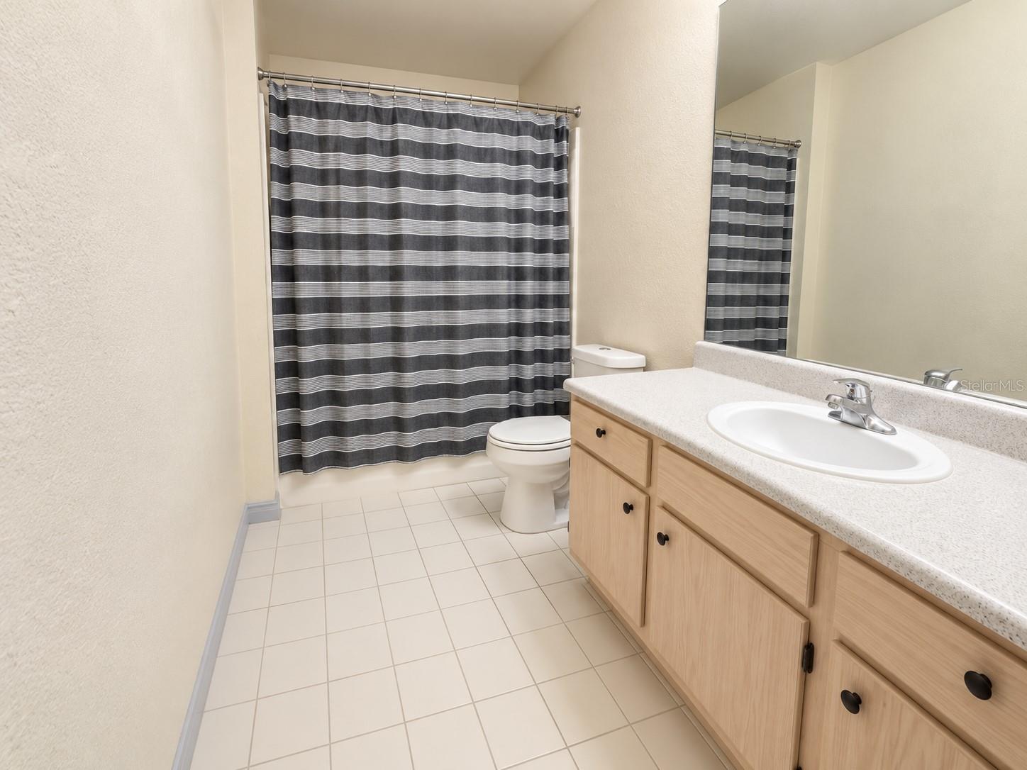 Condominium at 5471 VINELAND RD #7204, ORLANDO, photo 13 of 18