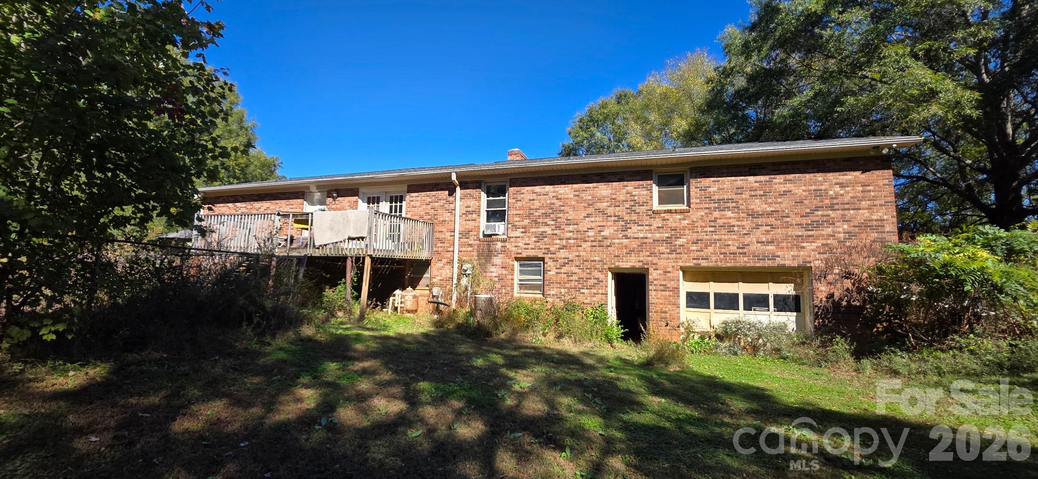 Single Family Residence at 2419 Maiden Road, Maiden, photo 2 of 5
