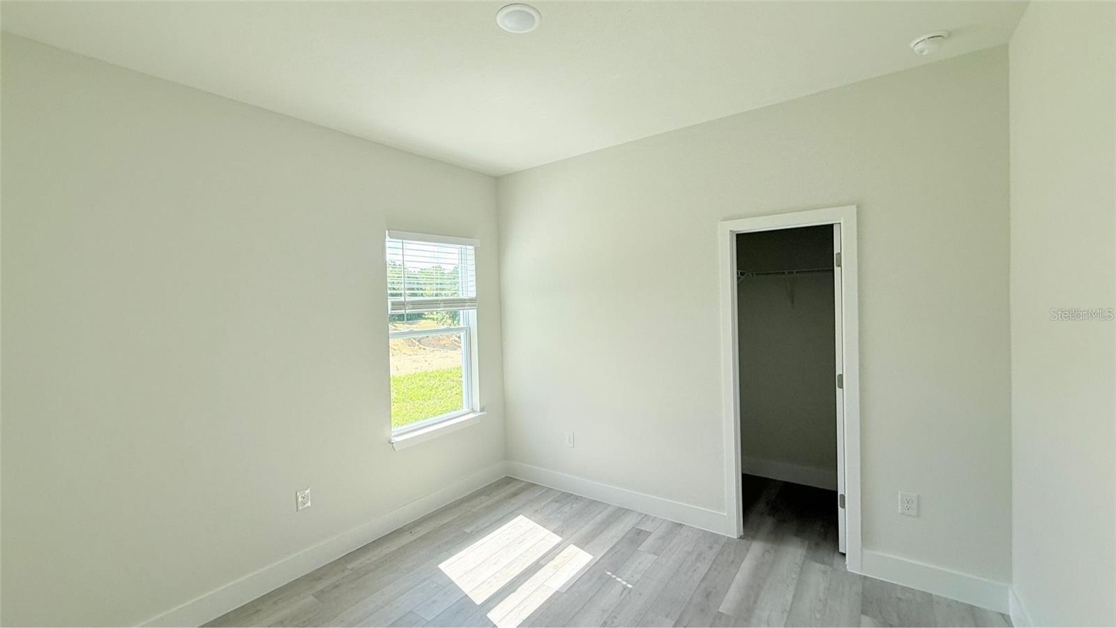 Half Duplex at 14037 SW 60TH TER, OCALA, photo 6 of 13