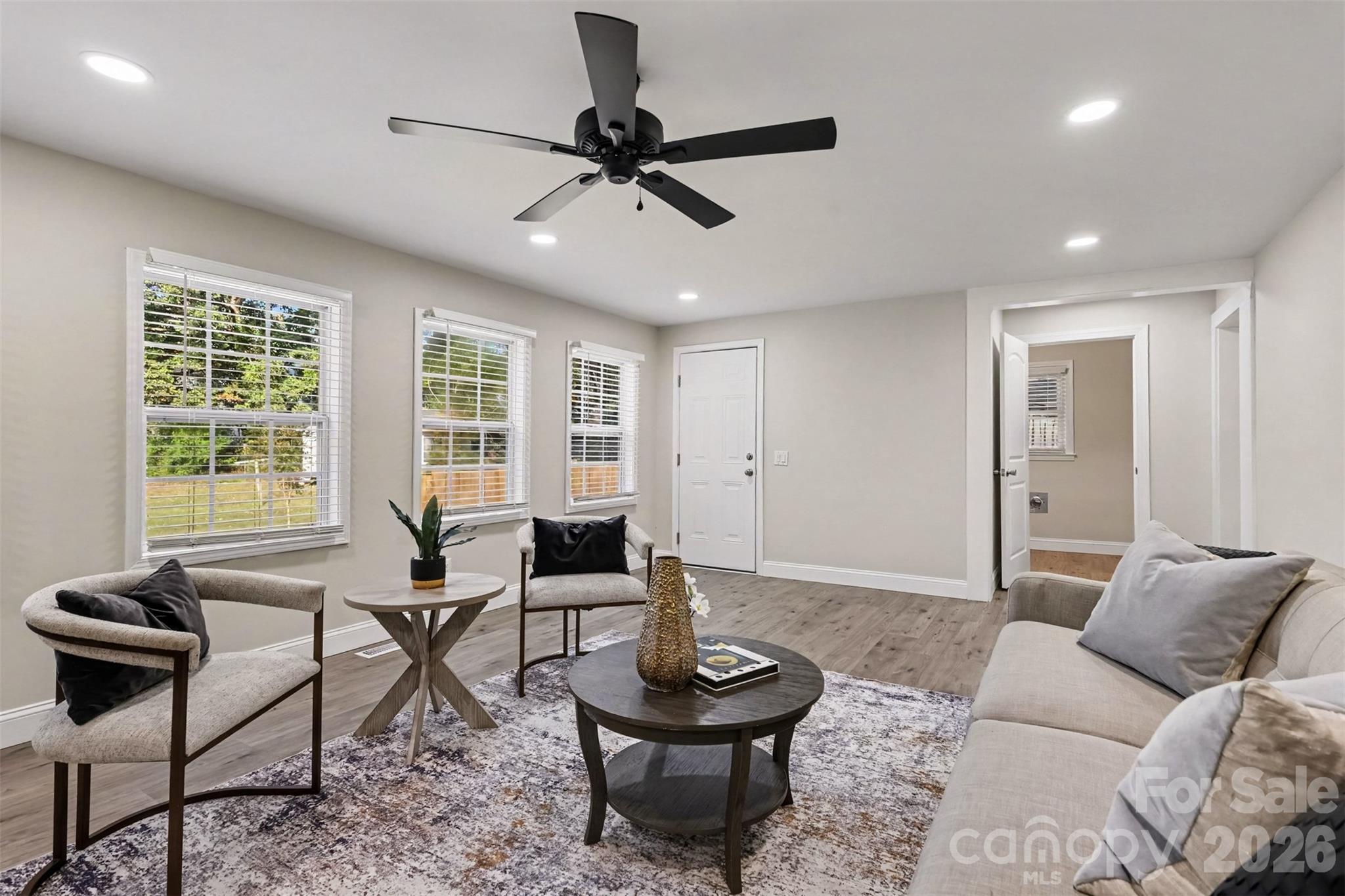 Spacious family room - so many possibilities! - 1801 Dallas Avenue, Charlotte