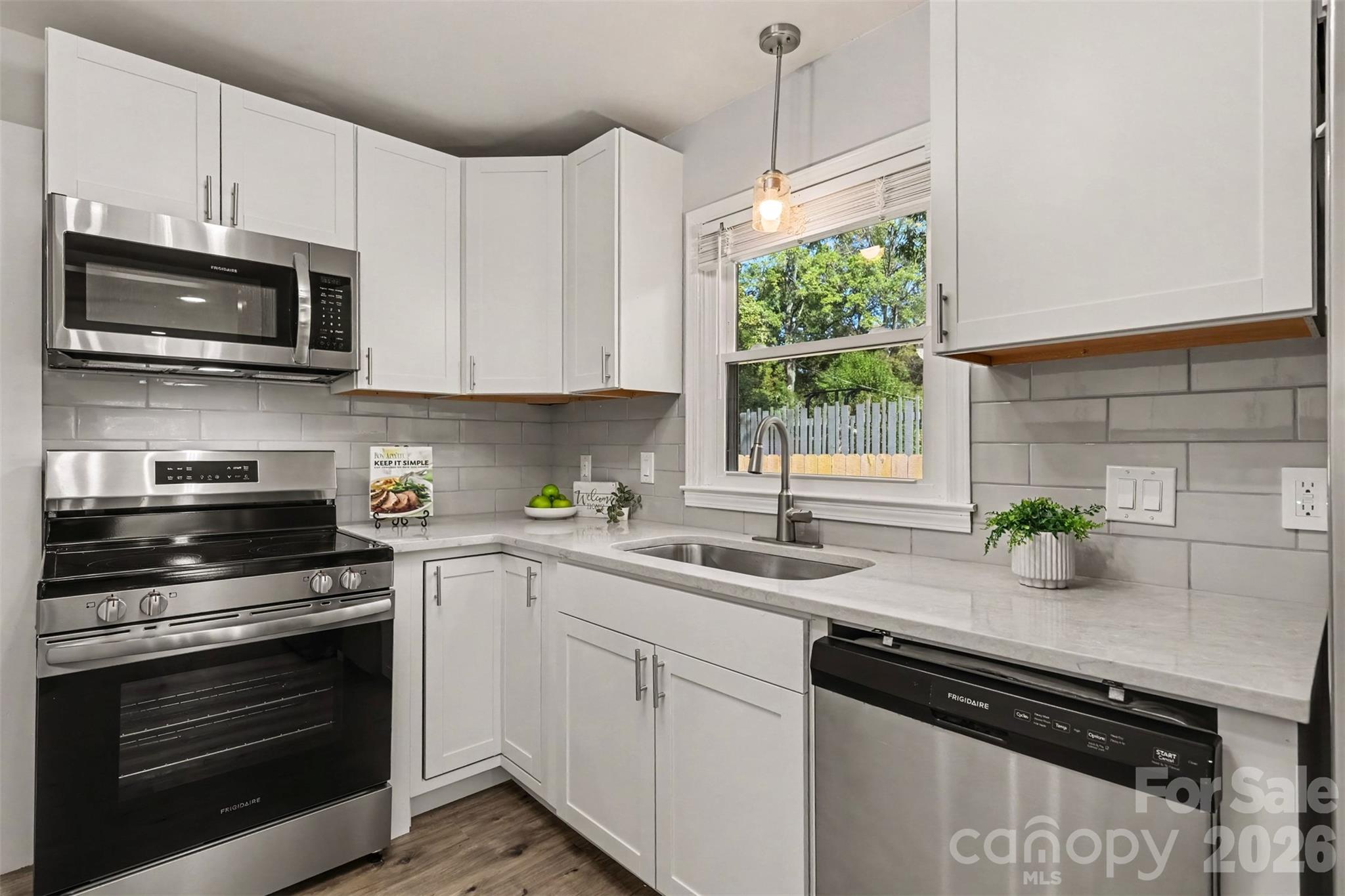 Fully renovated kitchen! All new appliances! - 1801 Dallas Avenue, Charlotte