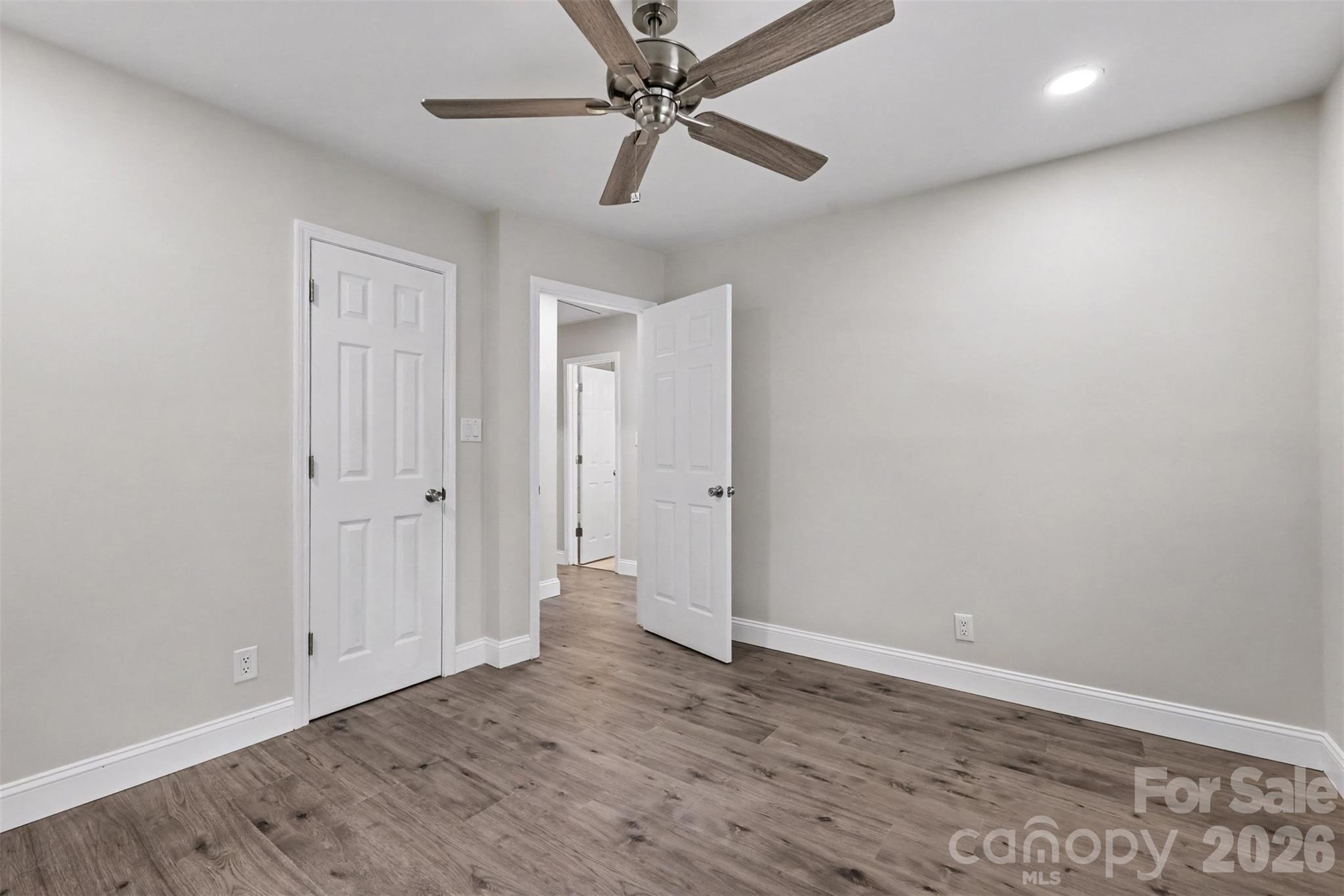 Secondary bedroom - 1801 Dallas Avenue, Charlotte