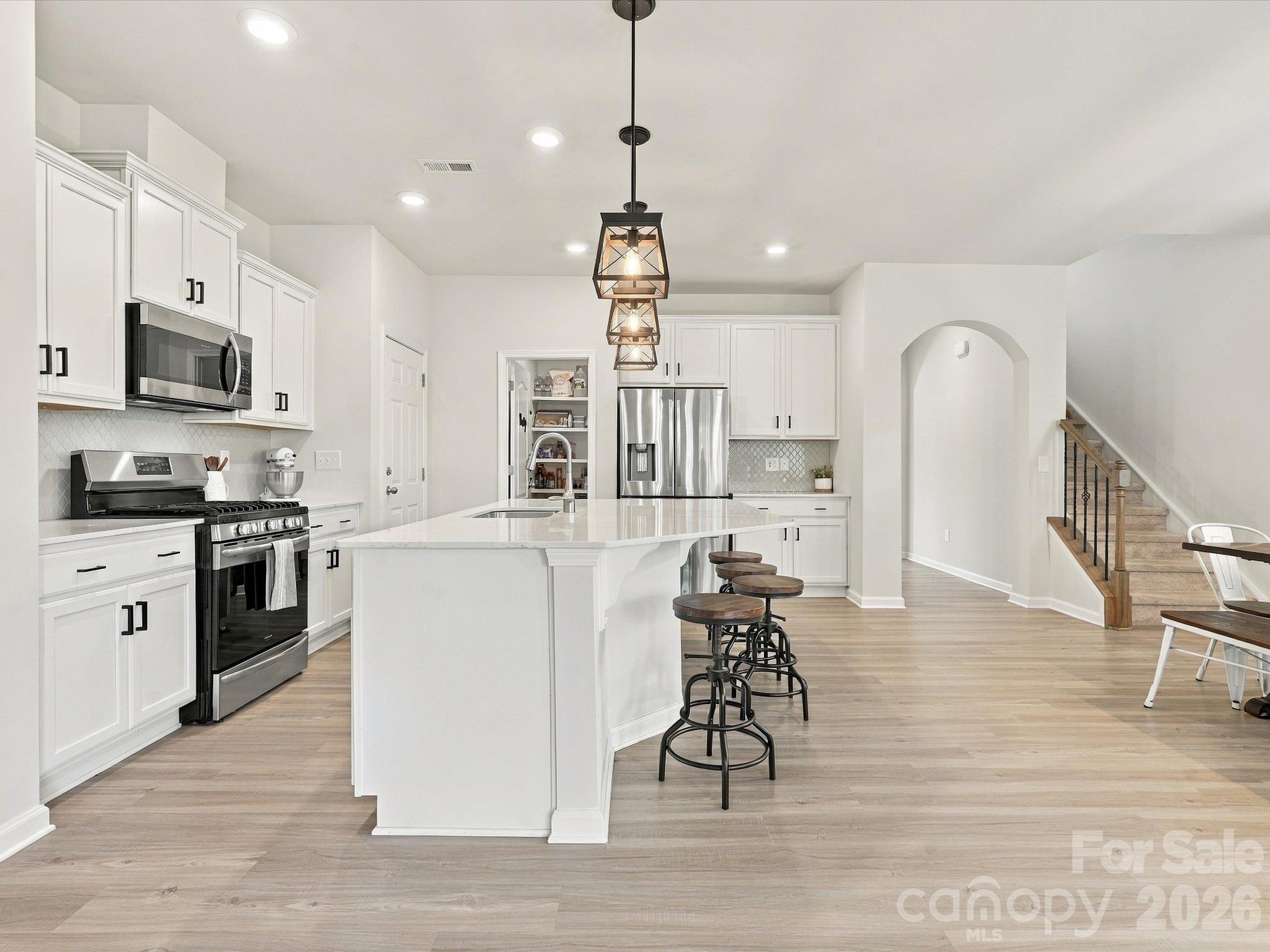 Single Family Residence at 5012 Lily Pond Circle, Waxhaw, photo 14 of 48