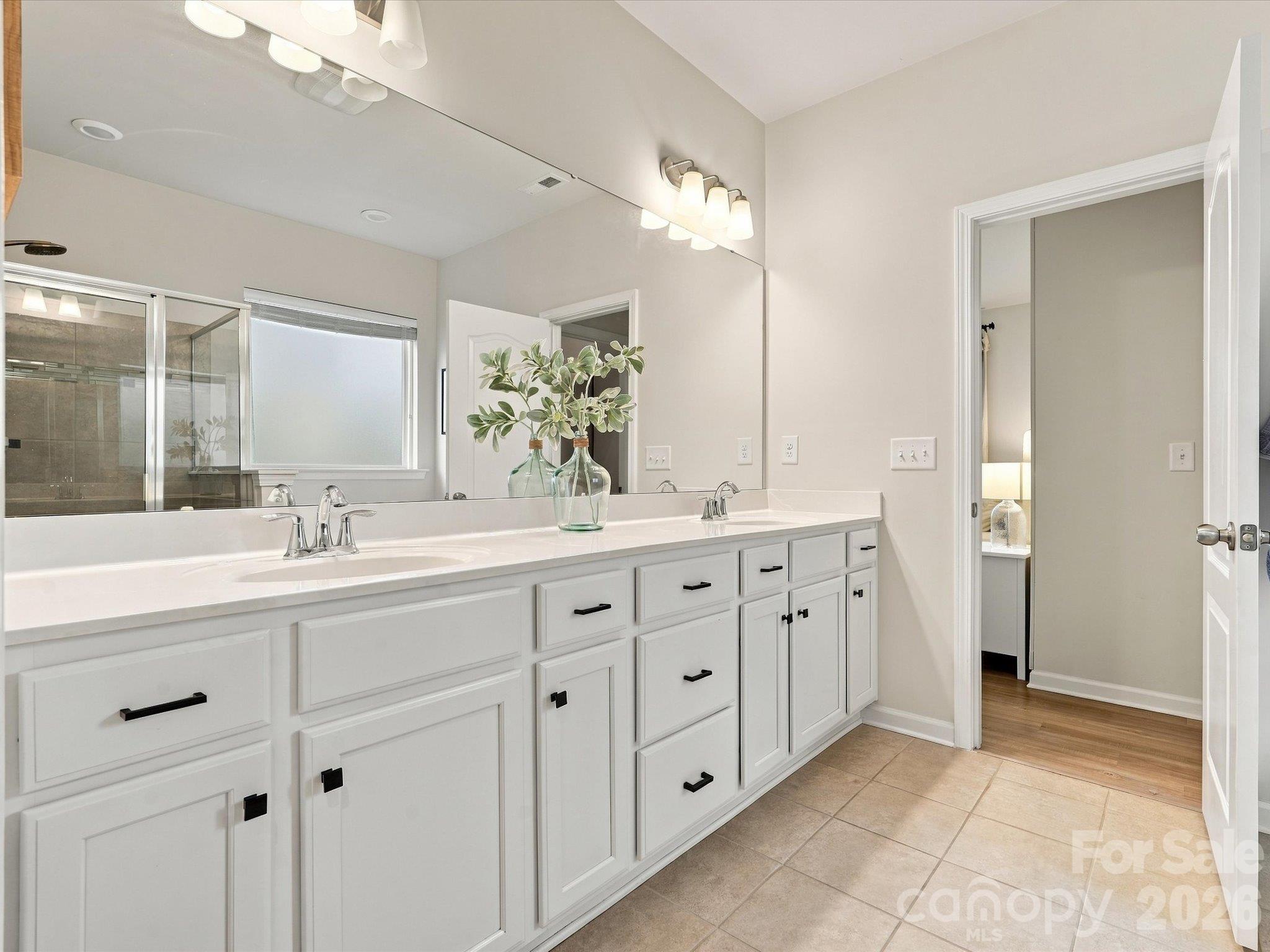 Single Family Residence at 5012 Lily Pond Circle, Waxhaw, photo 25 of 48
